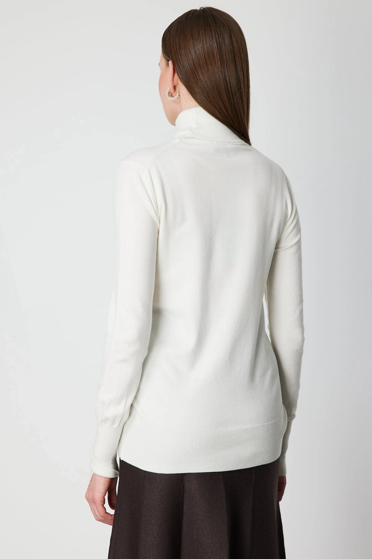 On Fashion Kadın Ekru Boğazlı Kazak 63503