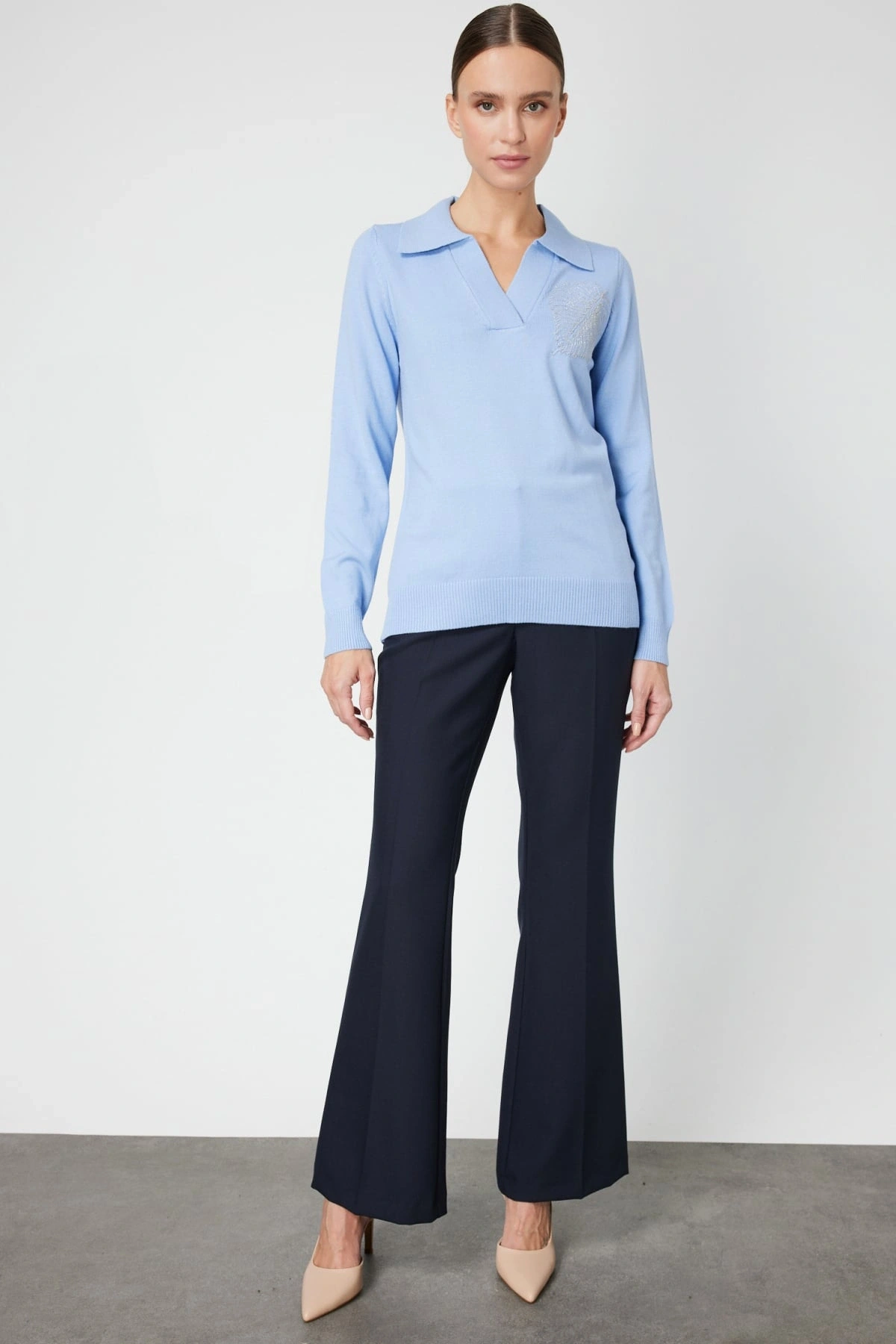 On Fashion Kadın Omuz Yaprak Zincirli Açık Mavi Kazak 65334