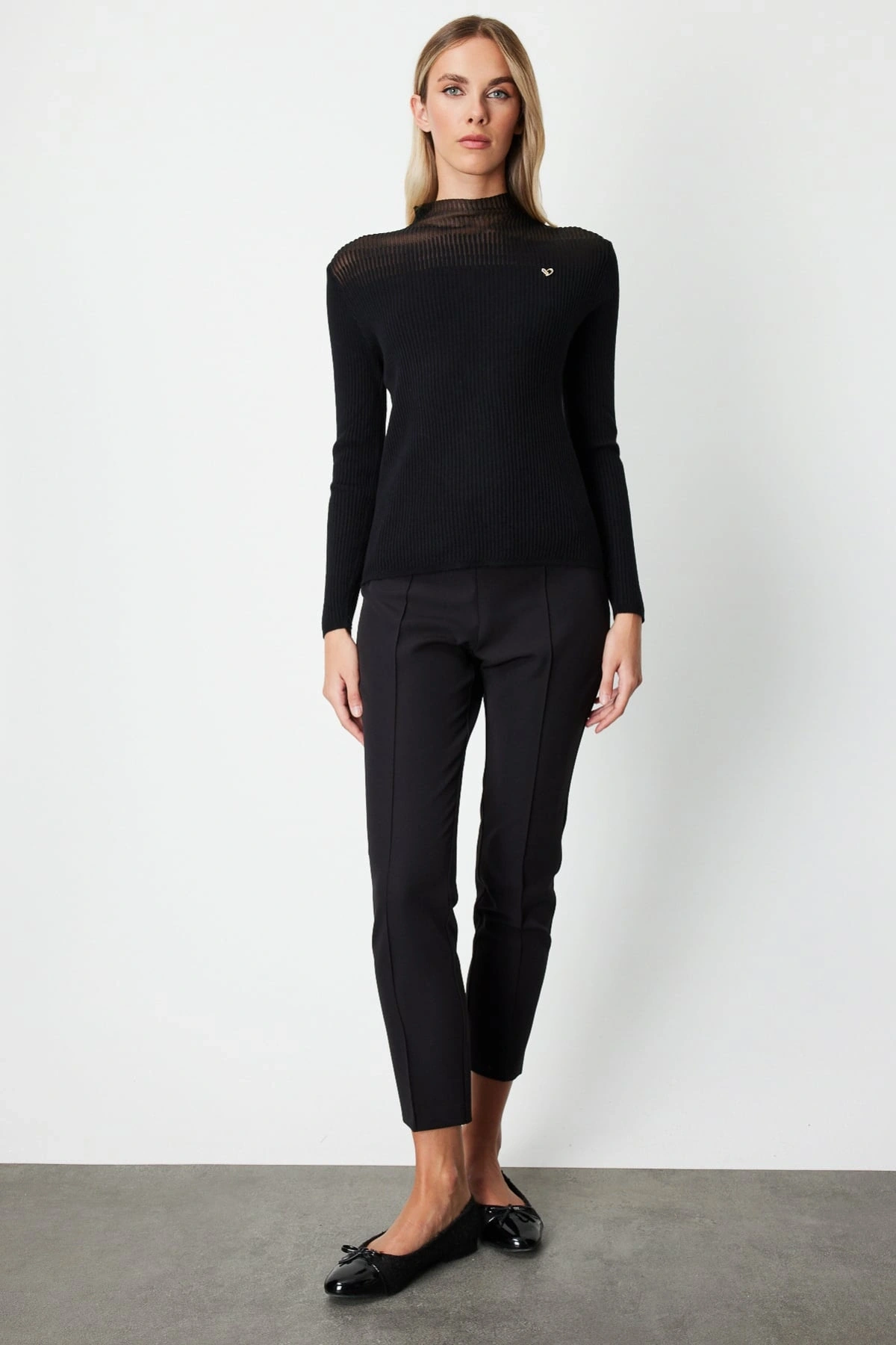 On Fashion Kadın Yarım Balıkçı İnce Örme Siyah Kazak 60346