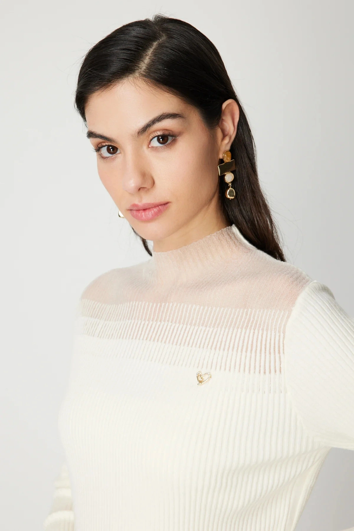 On Fashion Kadın Yarım Balıkçı İnce Örme Ekru Kazak 60346