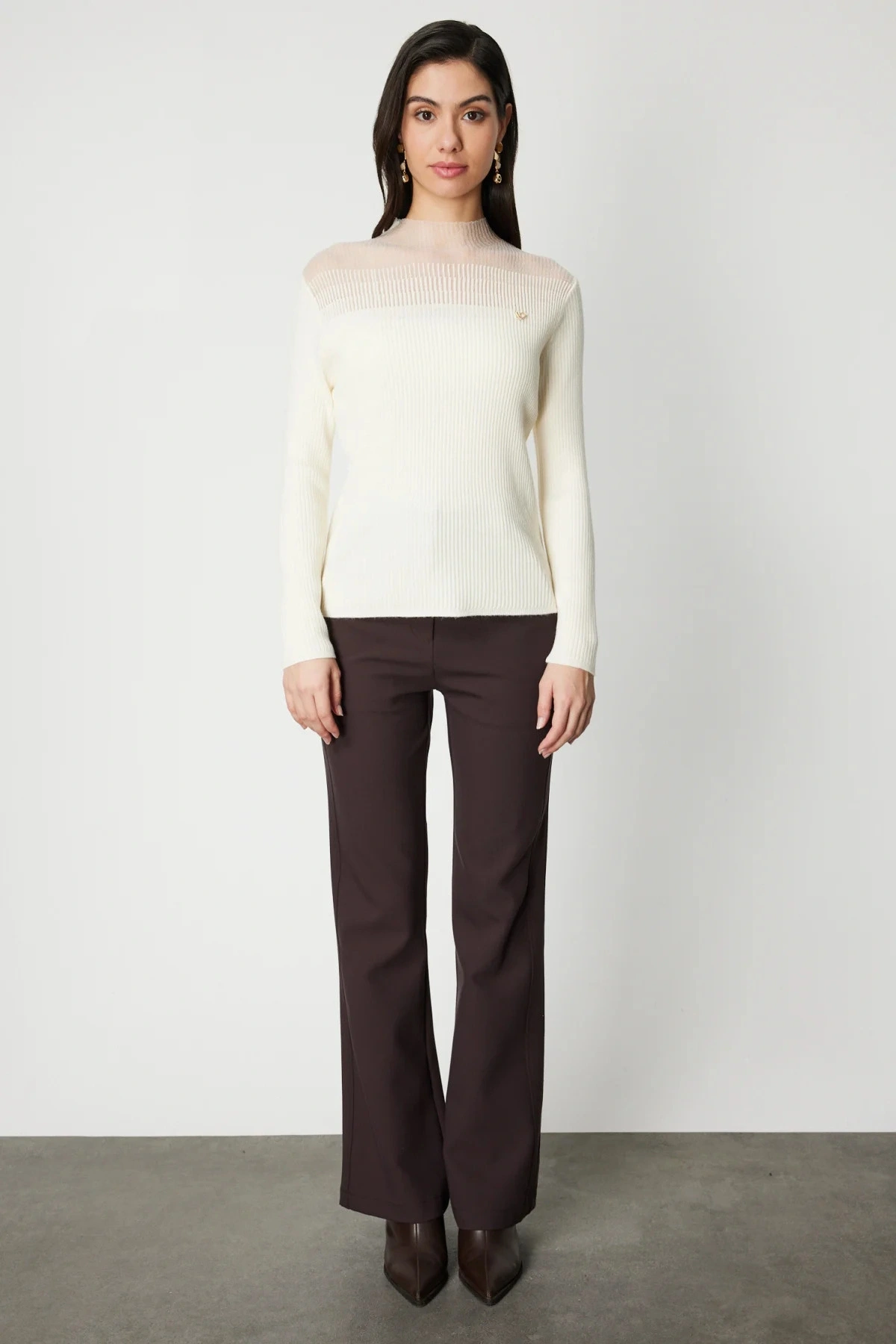 On Fashion Kadın Yarım Balıkçı İnce Örme Ekru Kazak 60346