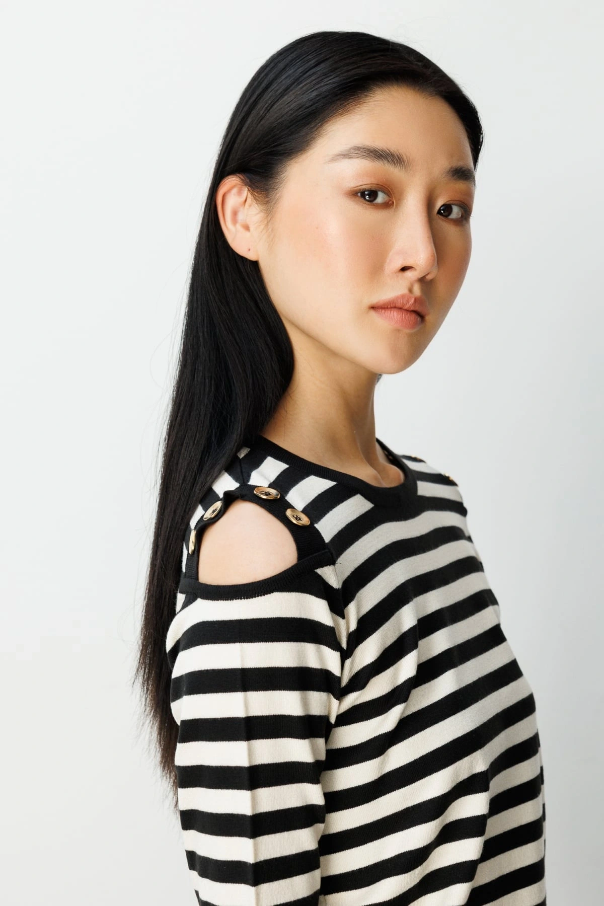 On Fashion Kadın Düğme Detaylı Siyah Çizgili Kazak 65304