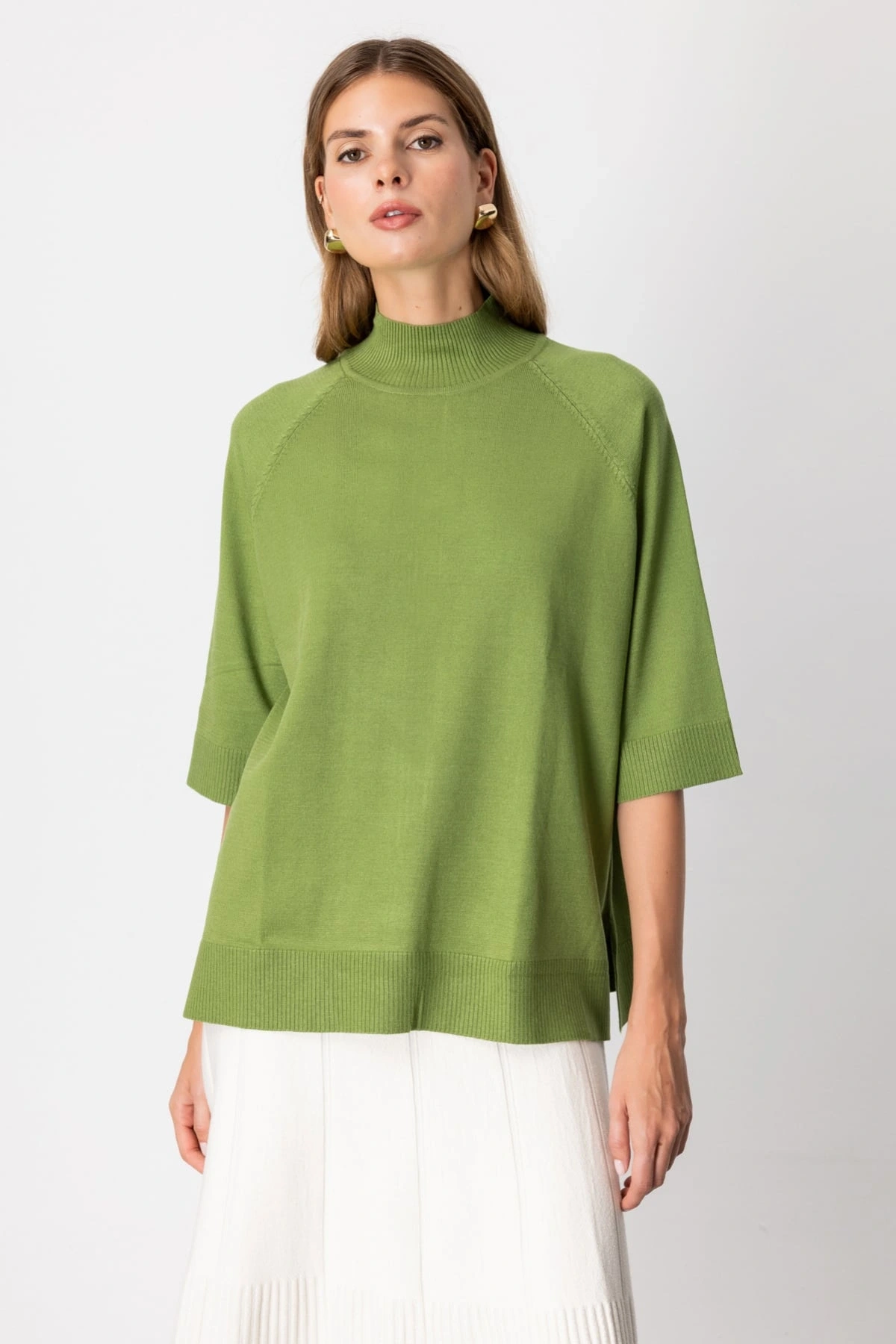 On Fashion Kadın Arkası Düğmeli Yırtmaçlı Balıkçı Salaş Olive Renk Kazak 65310