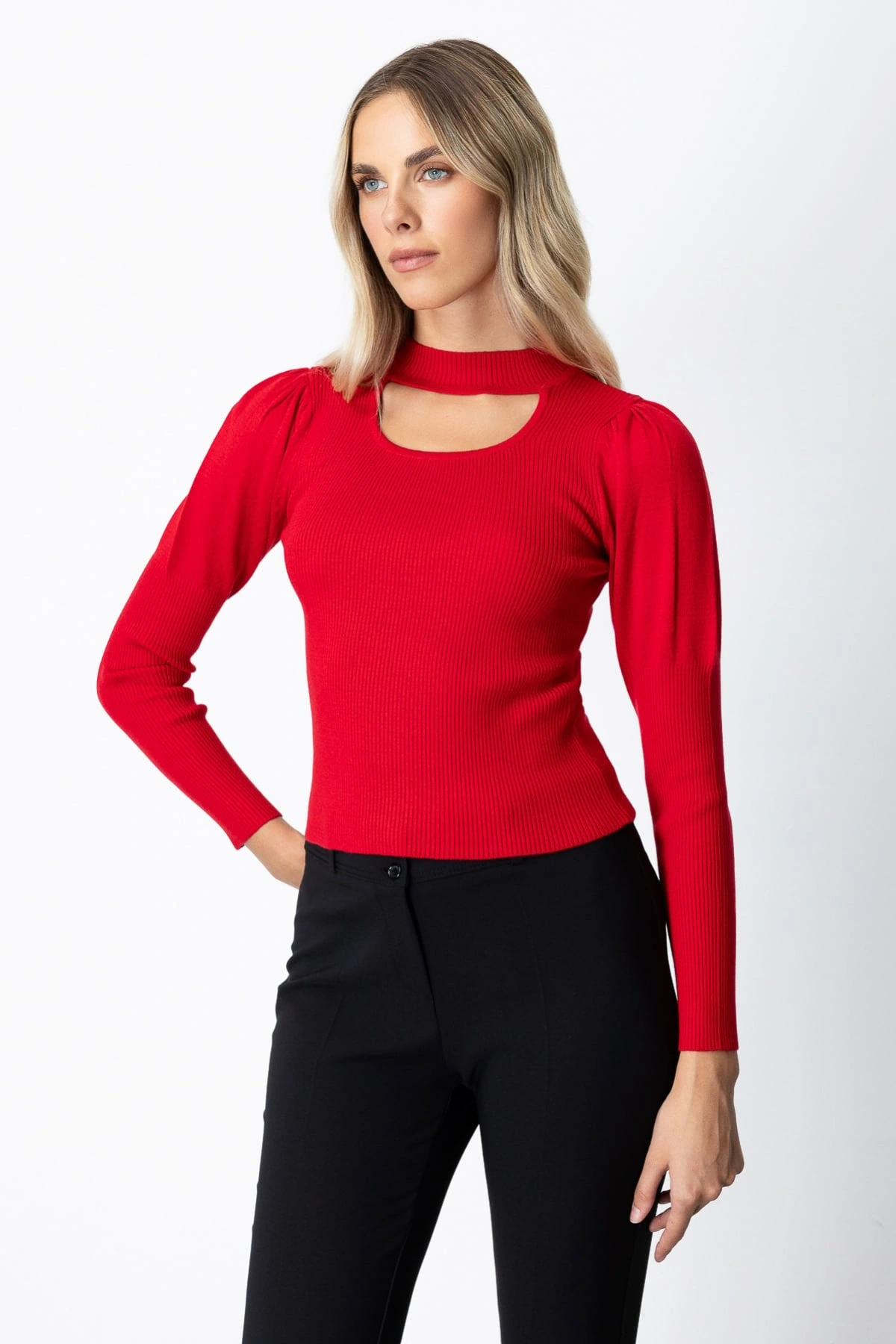 On Fashion Kadın Yakası Pencereli Balon Kol Kırmızı Kazak 65303