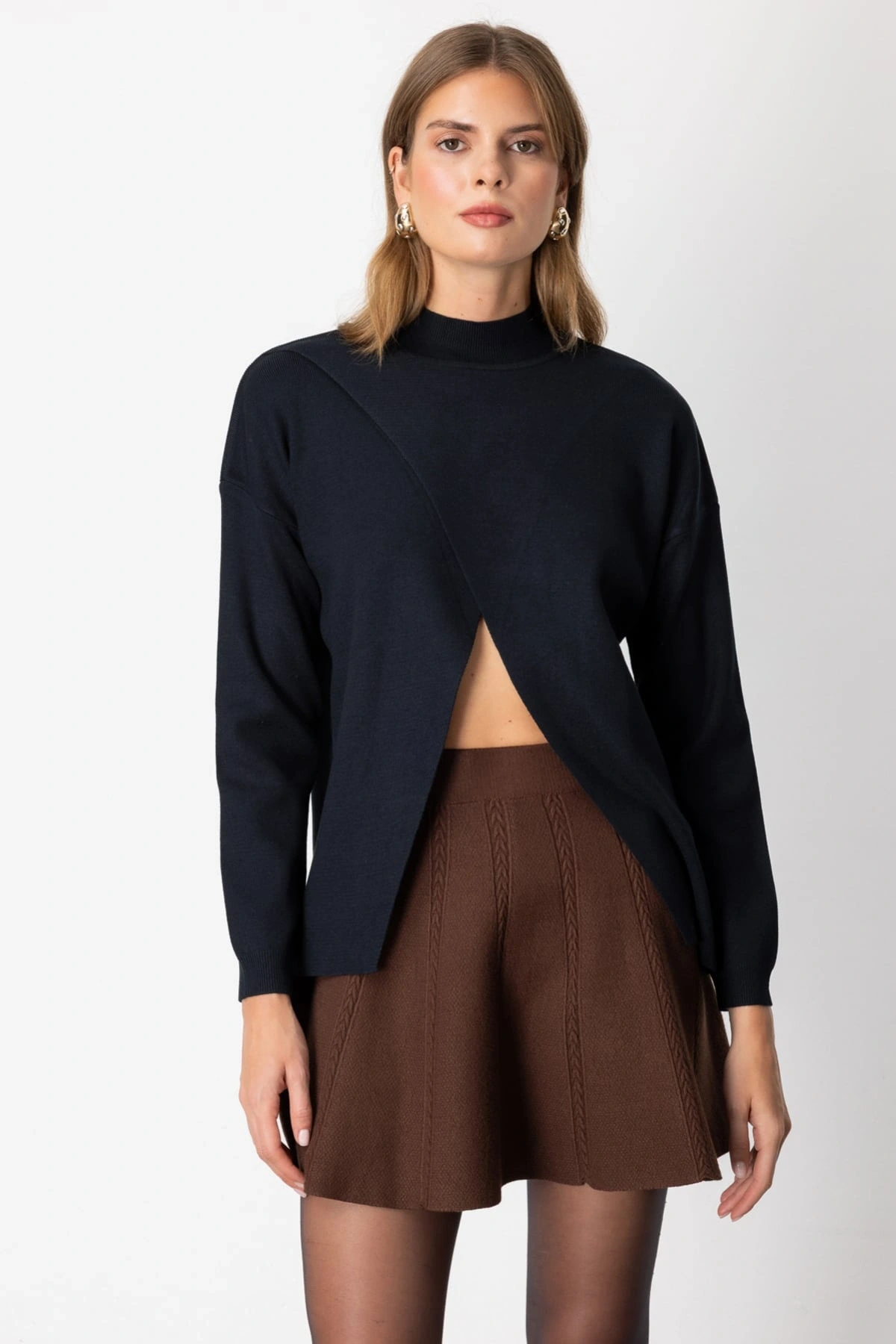 On Fashion Kadın Dik Yaka Çapraz Siyah Kazak 65343