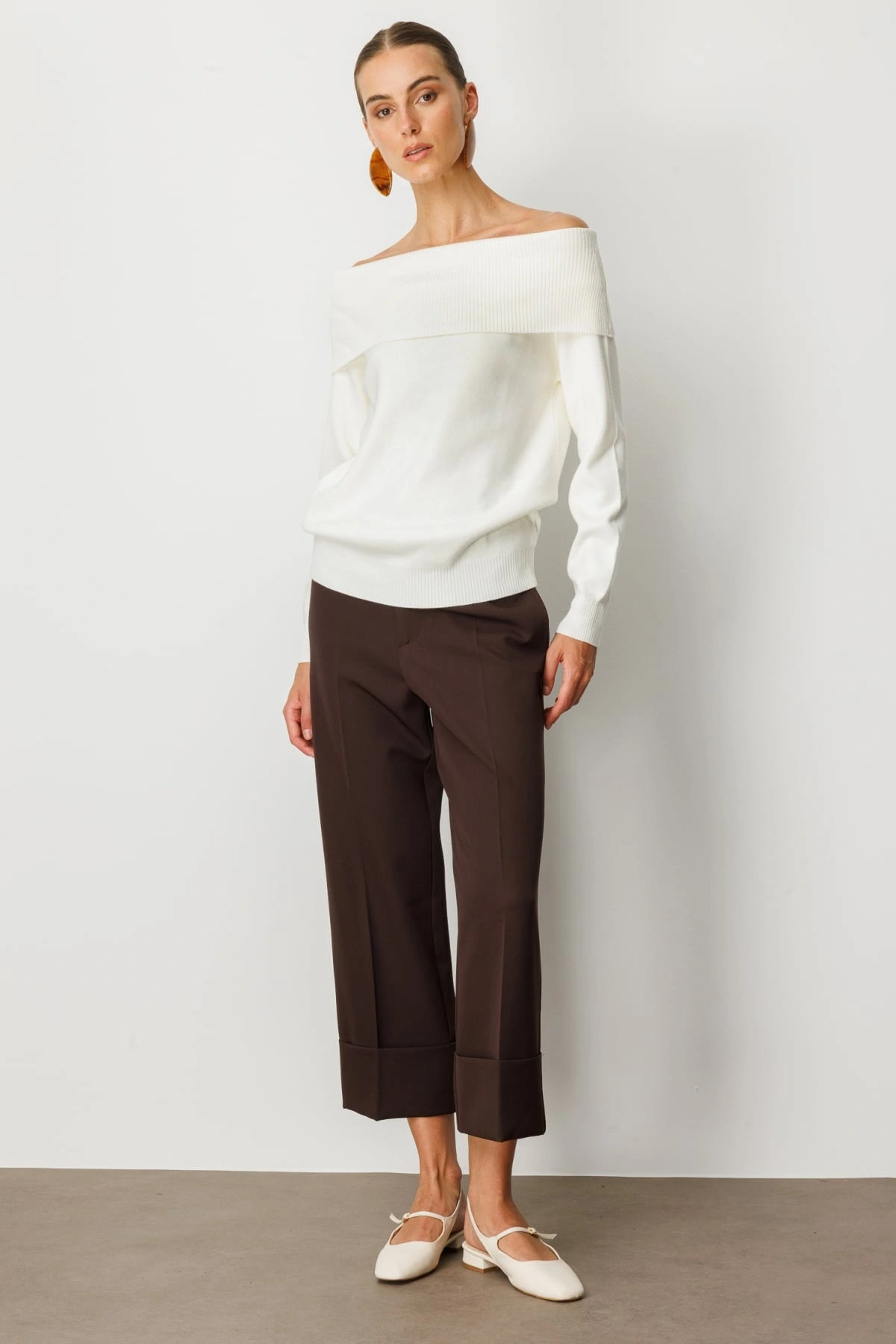 On Fashion Kadın Omzu Açık Ekru Kazak 65380