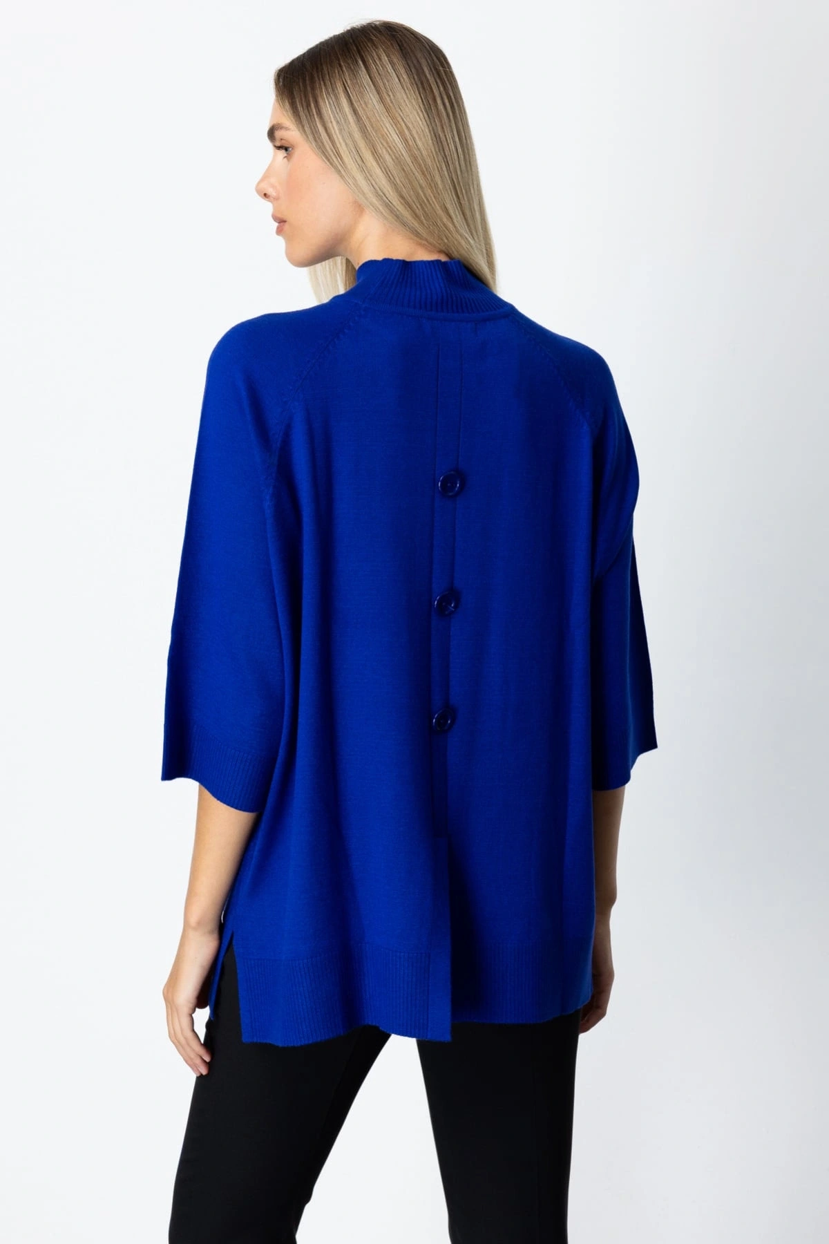 On Fashion Kadın Arkası Düğmeli Yırtmaçlı Balıkçı Salaş Saks Mavisi Renk Kazak 65310