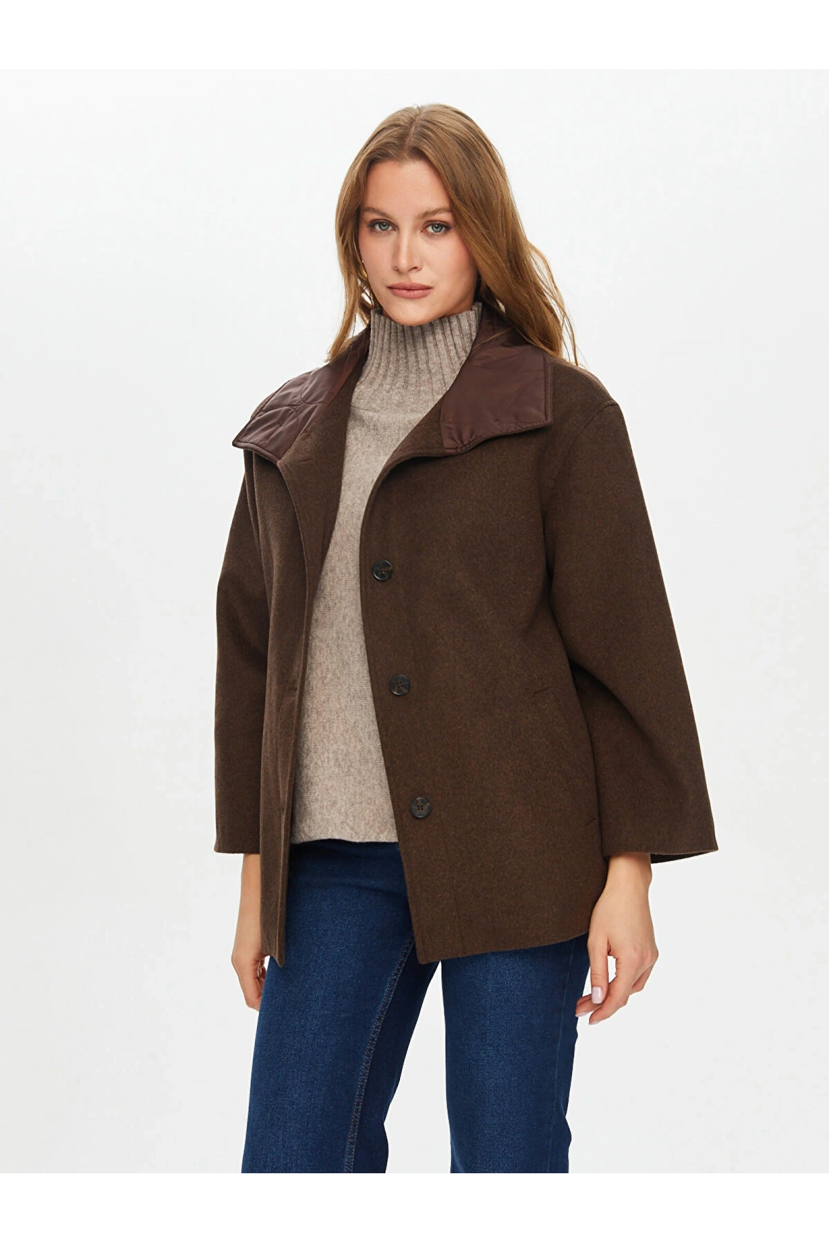Faik Sönmez Kadın İçi Kapitone Detaylı Kahverengi Kaban UW26KBN001