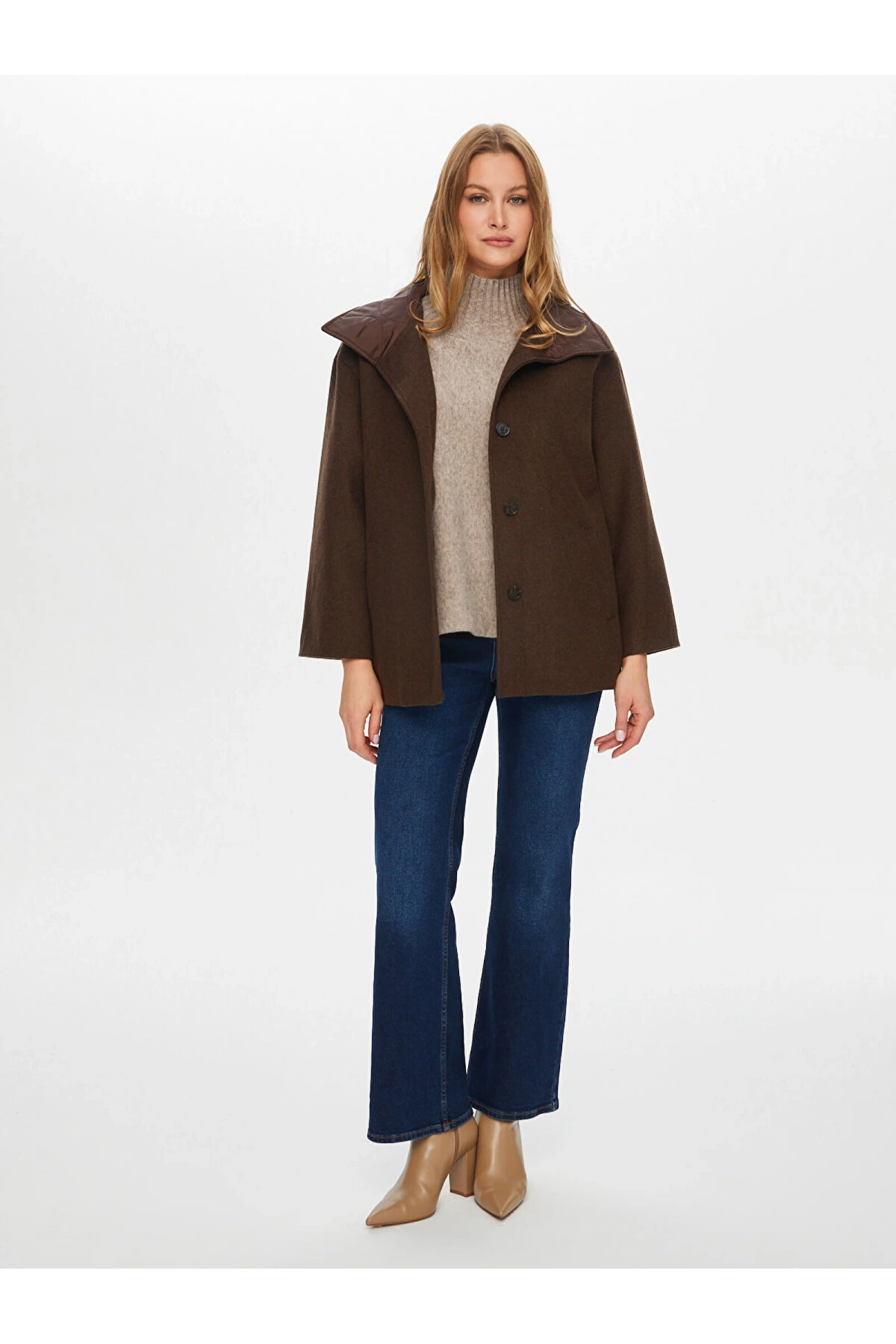 Faik Sönmez Kadın İçi Kapitone Detaylı Kahverengi Kaban UW26KBN001