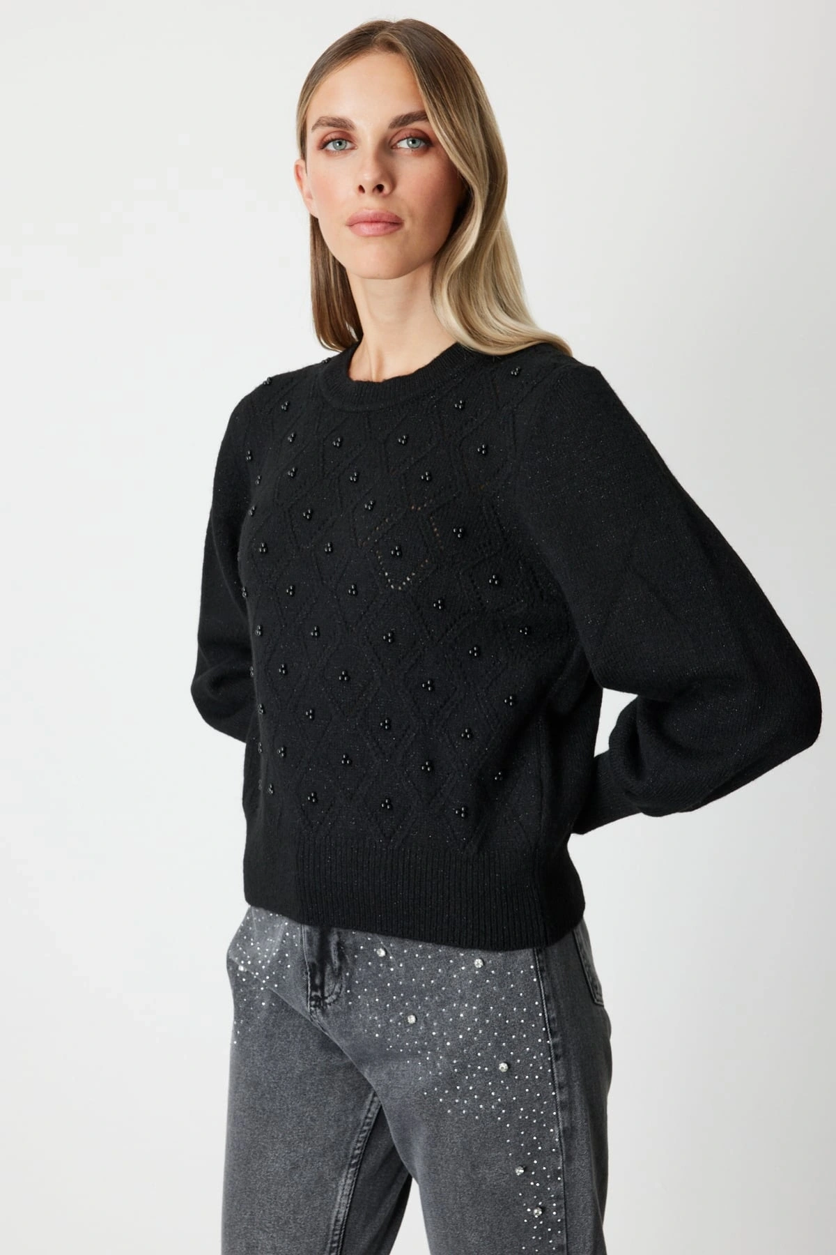 On Fashion Kadın İncili Baklava Desenli Siyah Kazak 63316