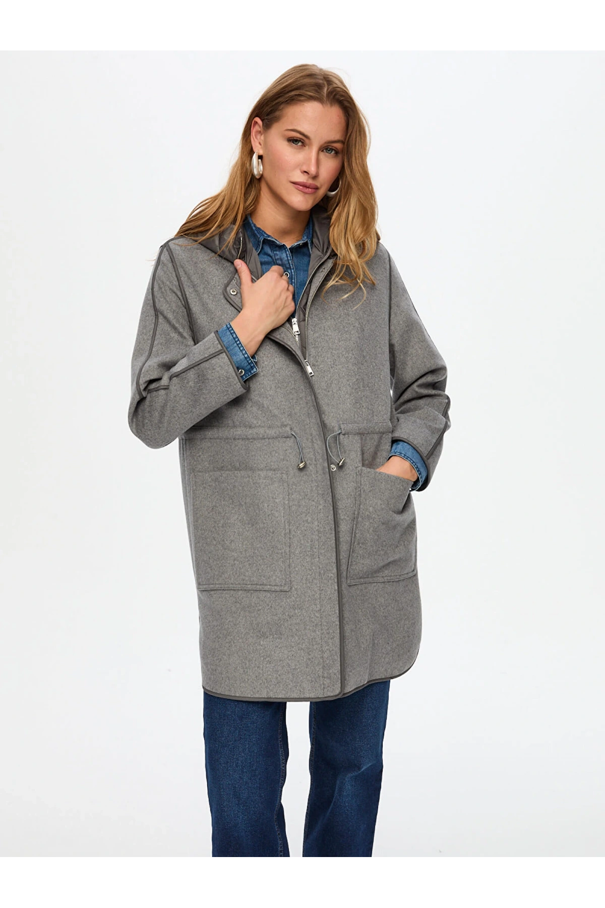 Faik Sönmez Kadın Beli Tünelli Kapitone Garnili Gri Melanj Kaban UW26KBN002