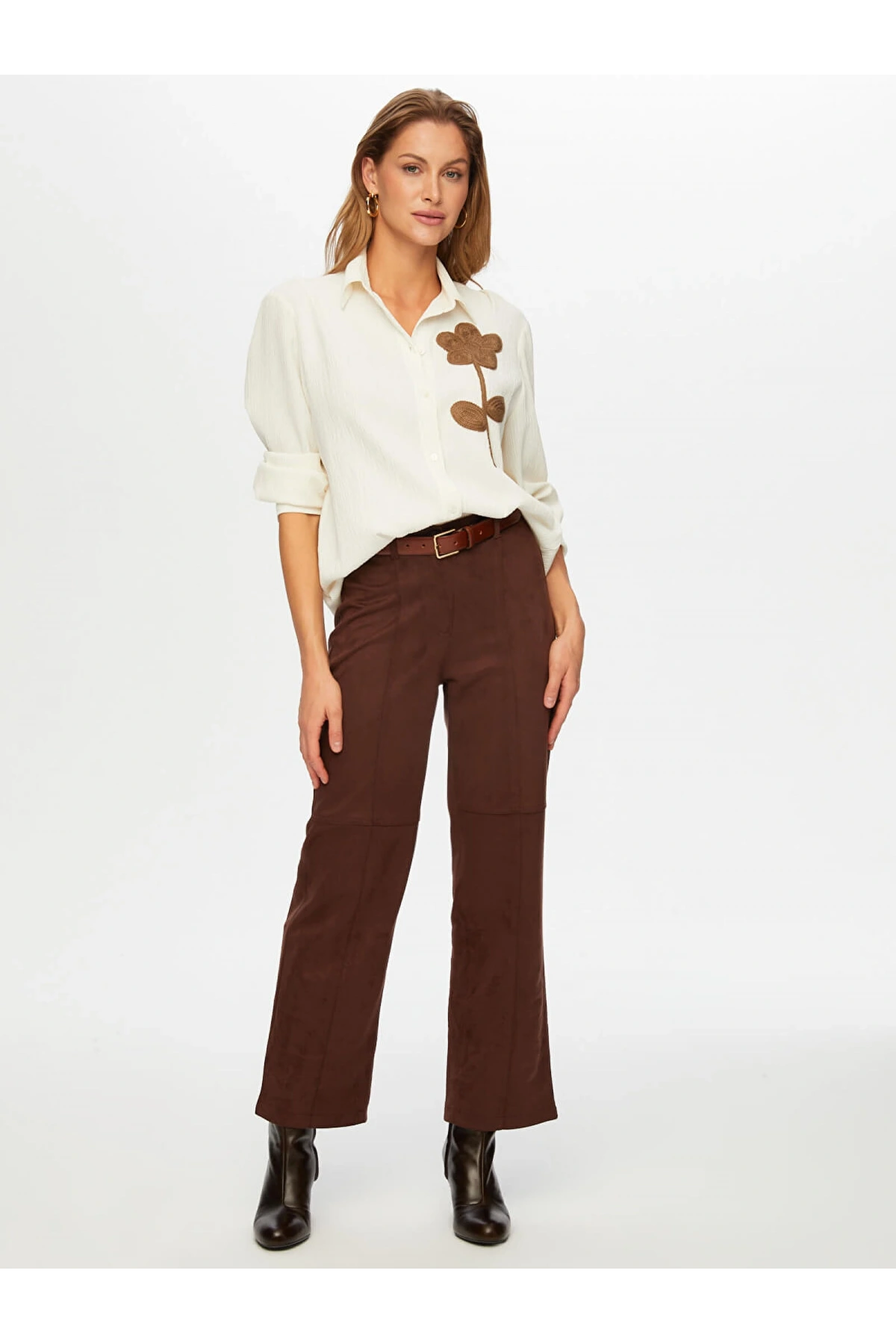 Faik Sönmez Kadın Straight Fit Kahverengi Süet Pantolon UW26PNT006