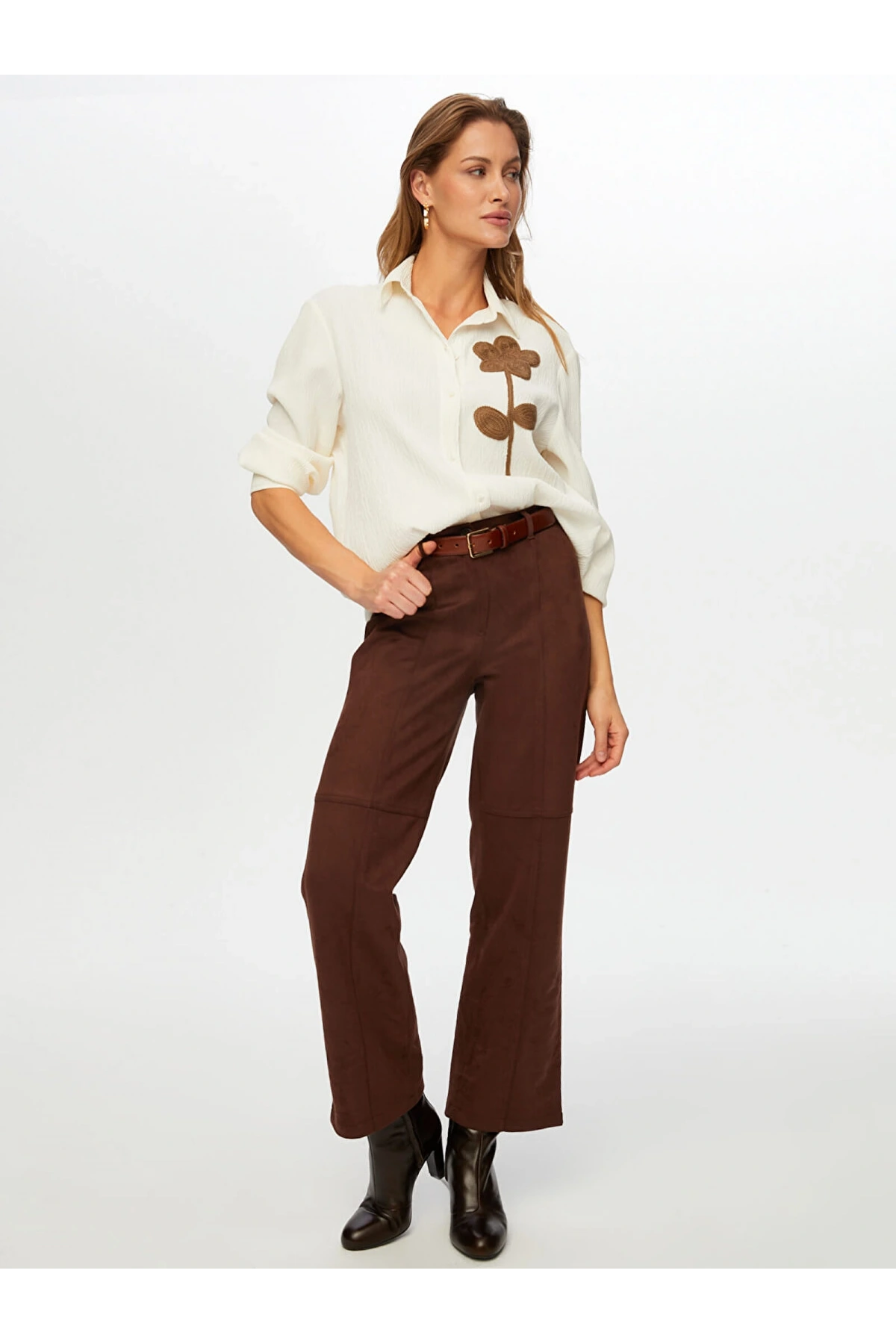 Faik Sönmez Kadın Straight Fit Kahverengi Süet Pantolon UW26PNT006