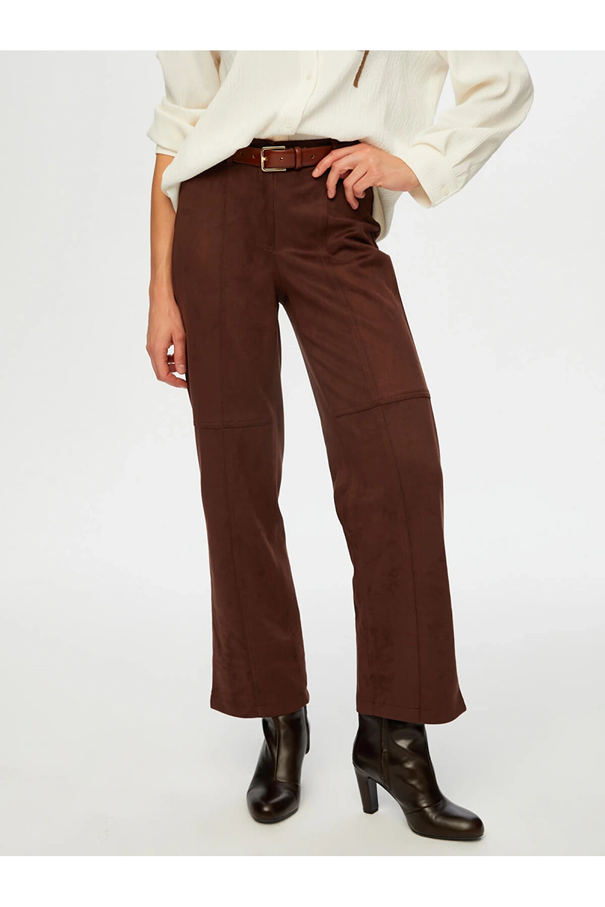 Faik Sönmez Kadın Straight Fit Kahverengi Süet Pantolon UW26PNT006