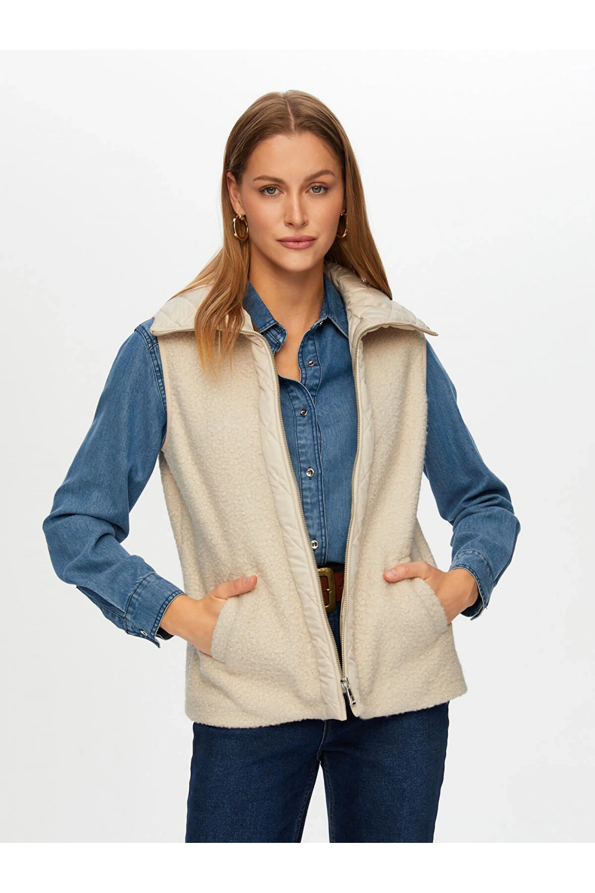 Faik Sönmez Kadın Kapitone Garnili Bürümcük Taş Renk Yelek UW26KYL005