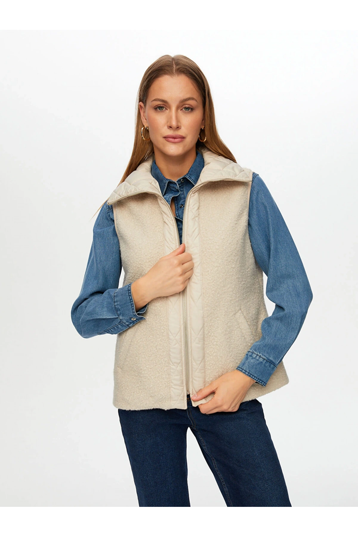 Faik Sönmez Kadın Kapitone Garnili Bürümcük Taş Renk Yelek UW26KYL005