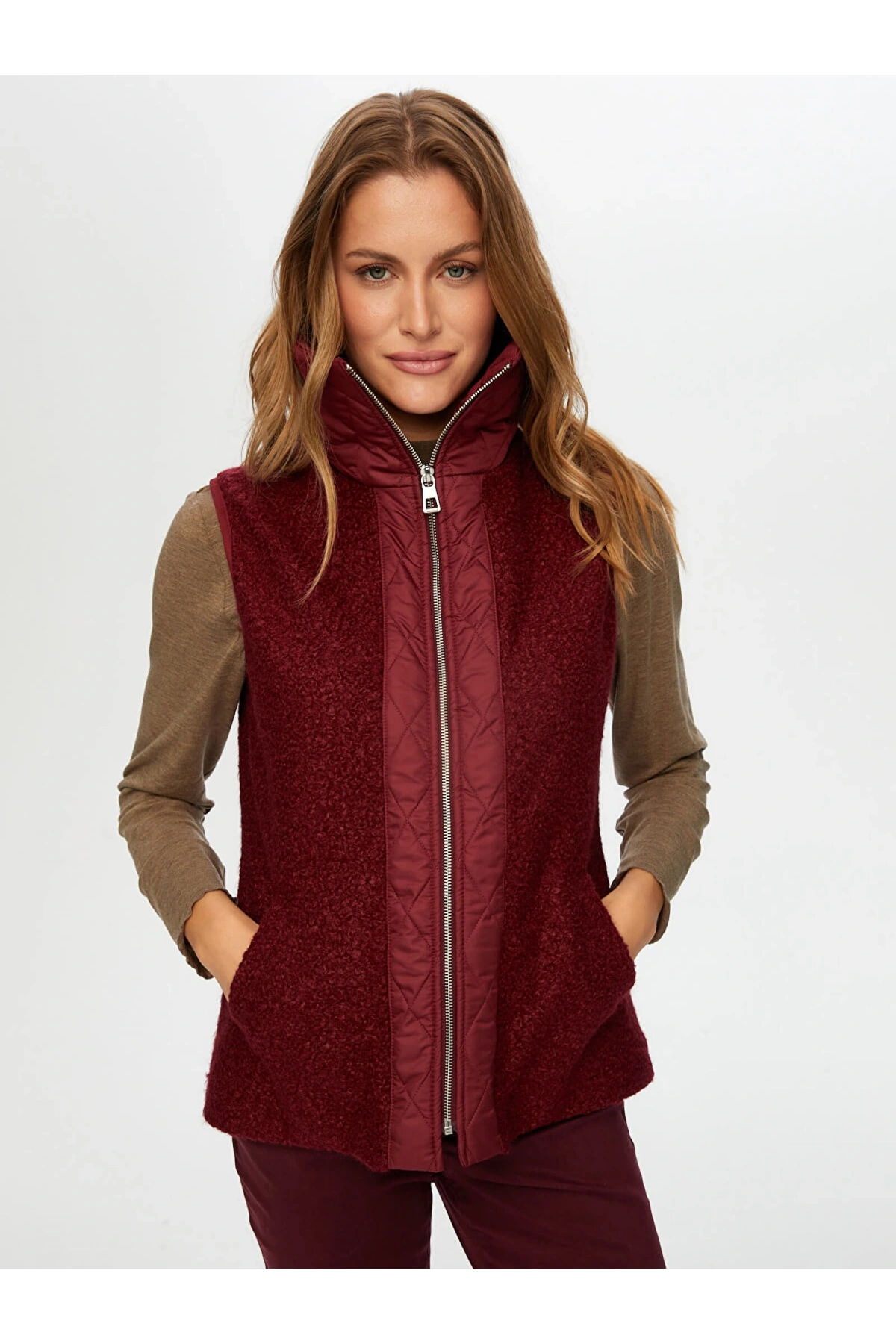 Faik Sönmez Kadın Kapitone Garnili Bürümcük Mürdüm Yelek UW26KYL005