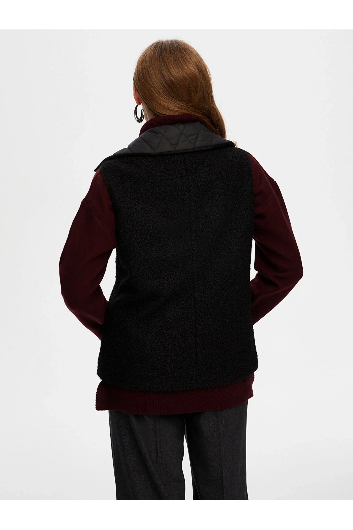 Faik Sönmez Kadın Kapitone Garnili Bürümcük Siyah Yelek UW26KYL005