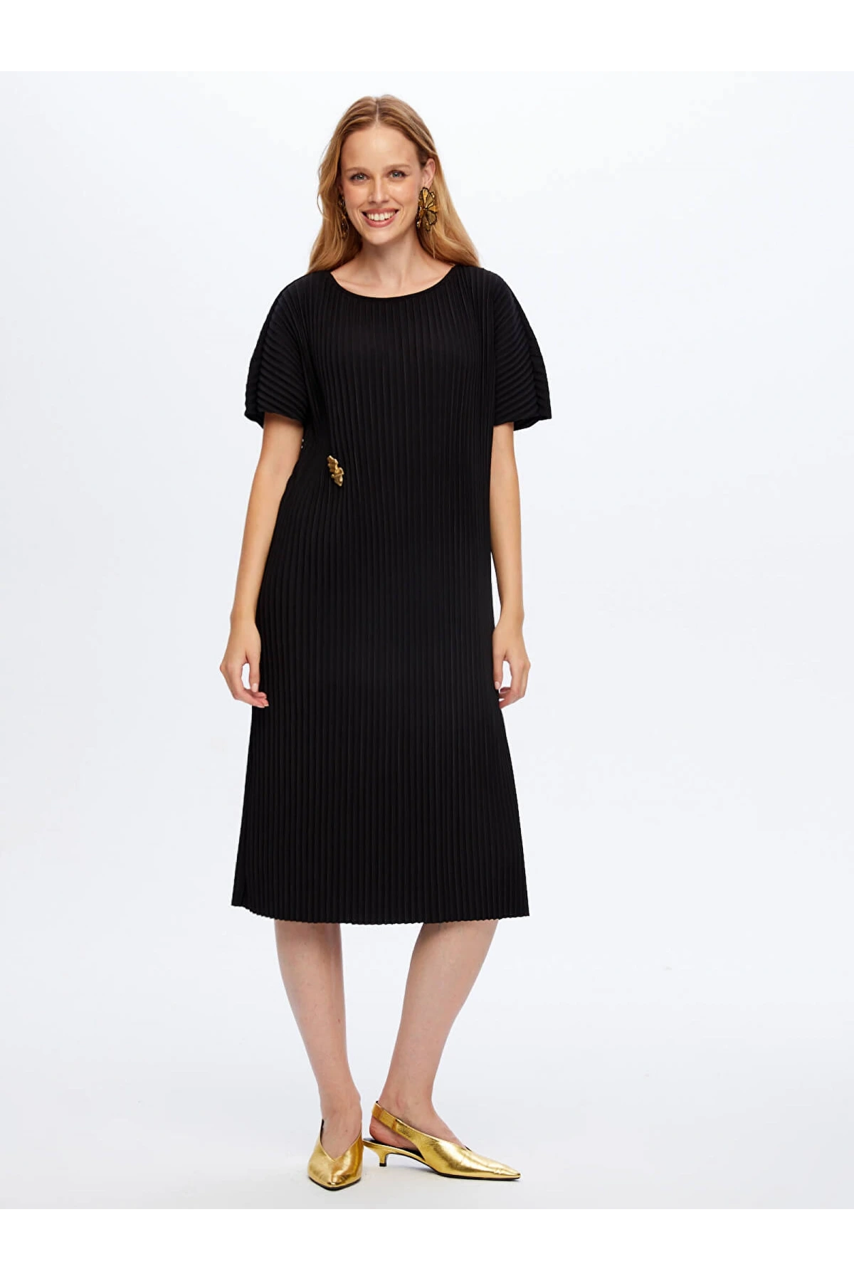 Faik Sönmez Kadın Kendinden Piliseli Örme Siyah Torba Elbise UW26ELB025