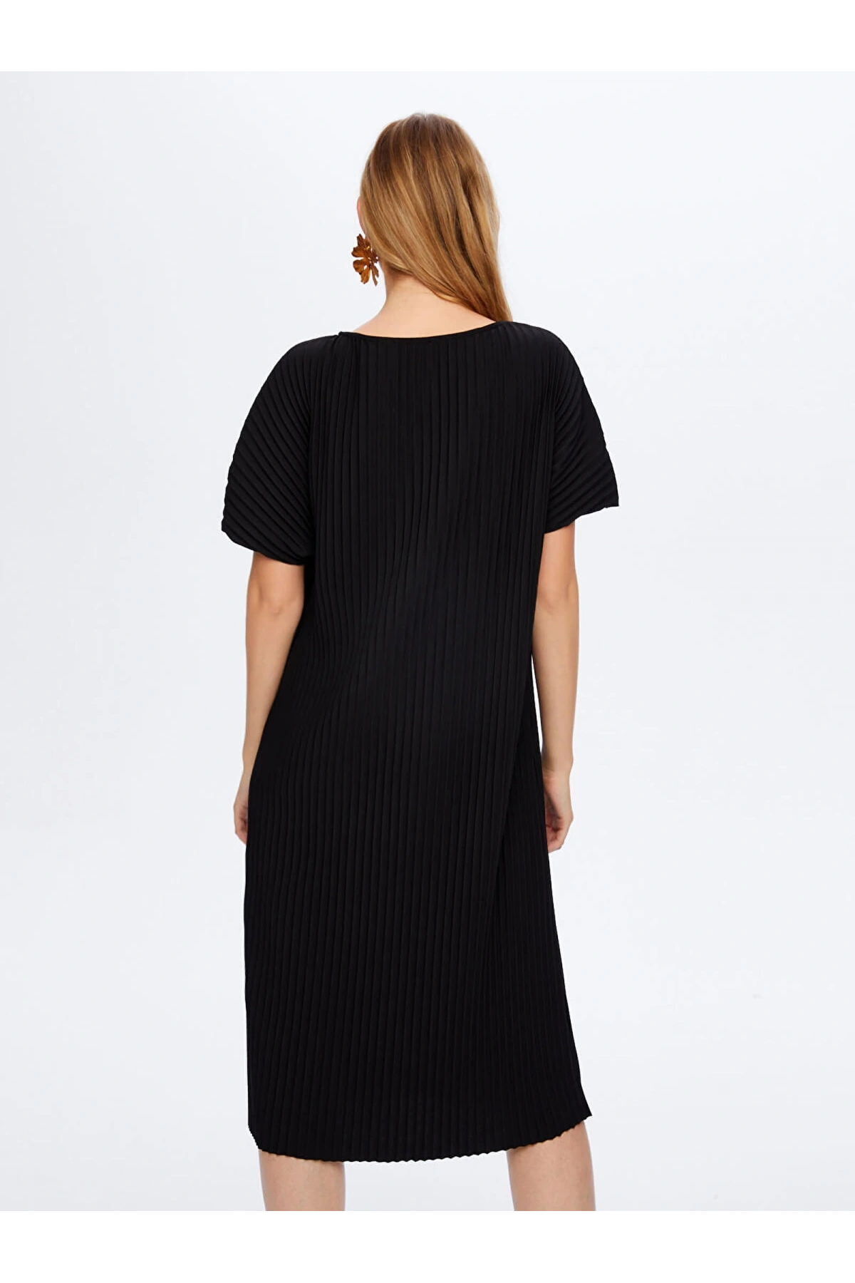 Faik Sönmez Kadın Kendinden Piliseli Örme Siyah Torba Elbise UW26ELB025
