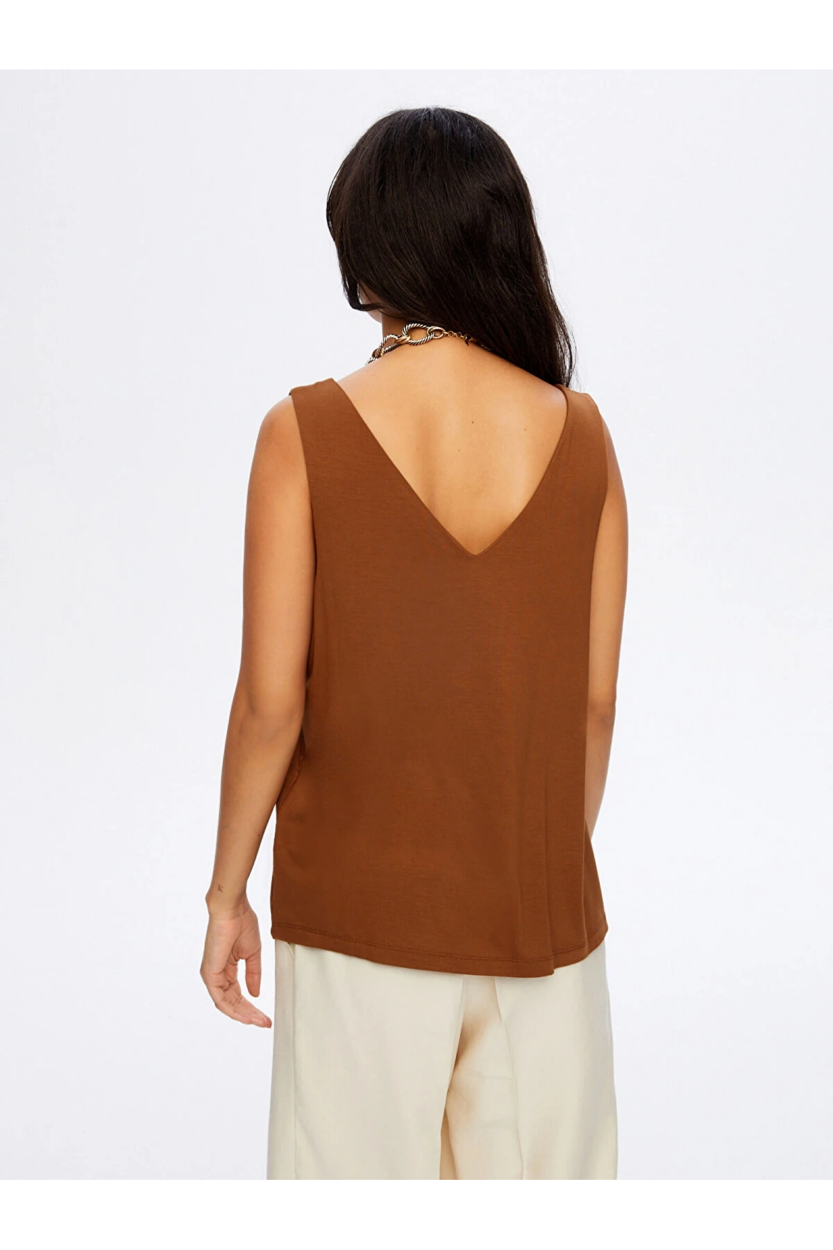 Faik Sönmez Kadın Modallı V Yaka Örme Kahverengi Atlet UW26ATL011