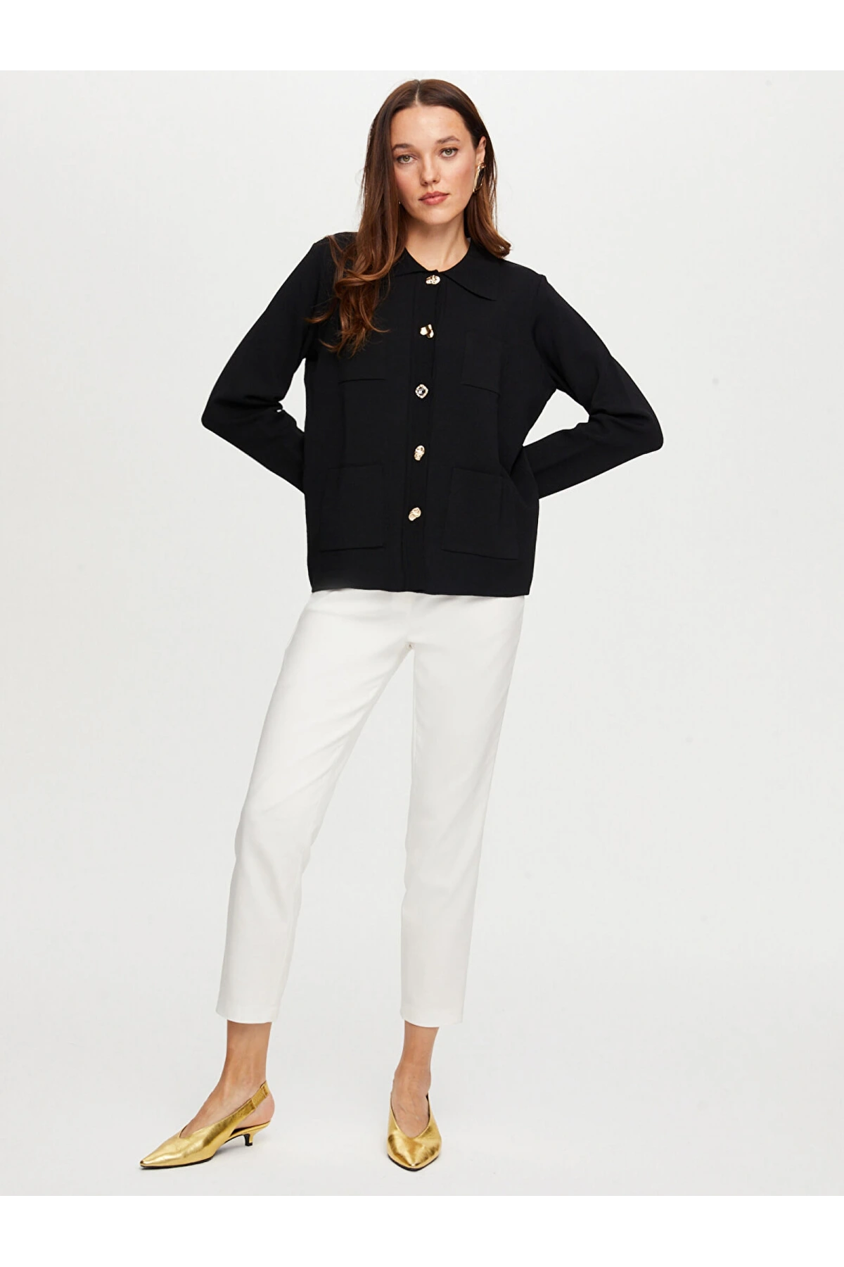 Faik Sönmez Kadın Gold Düğme Detaylı Triko Siyah Ceket Hırka UW26TRH001