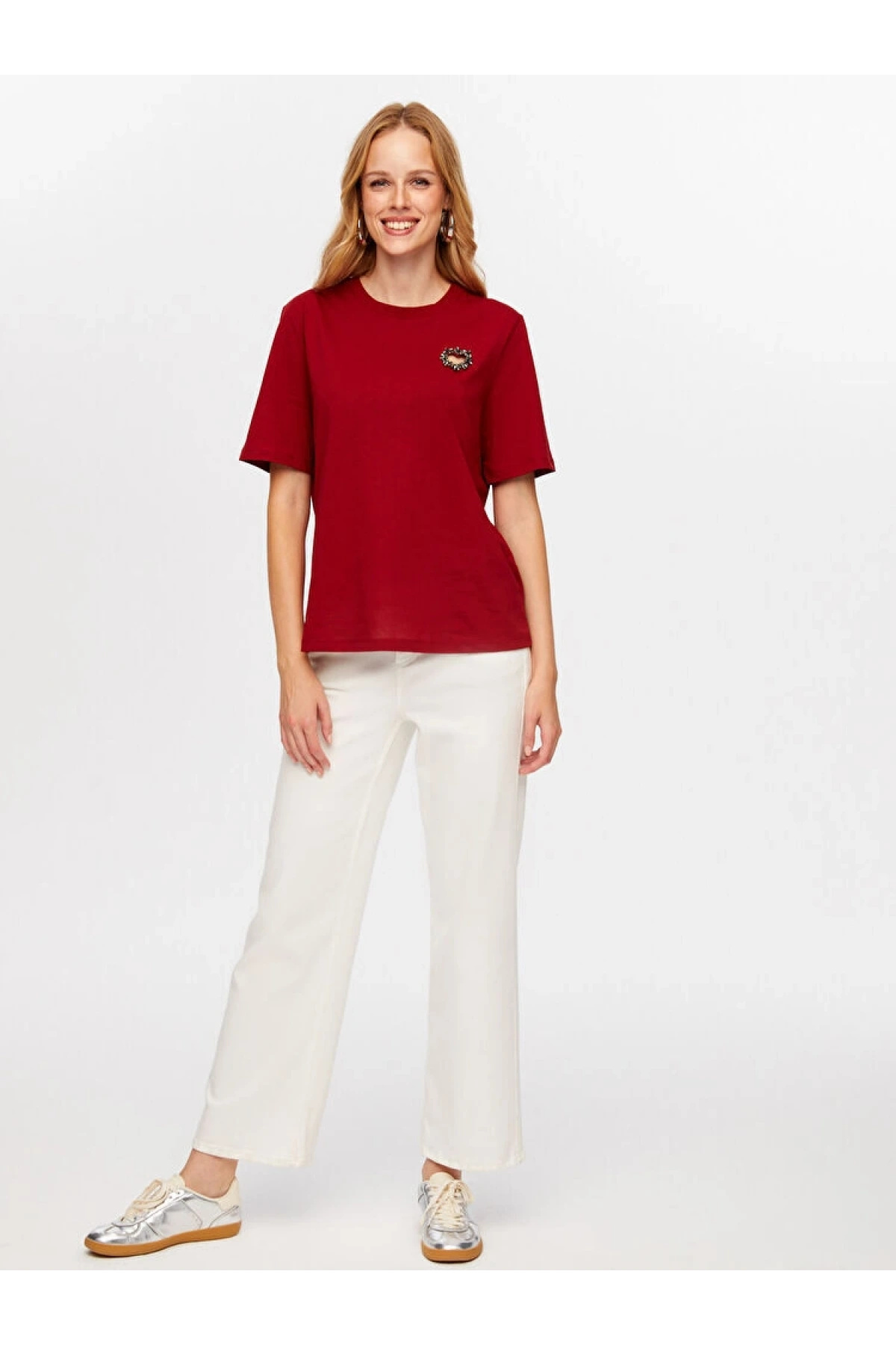 Faik Sönmez Kadın Taş Kalp Nakışlı Kısa Kollu Bordo T-Shirt UW26TSH094