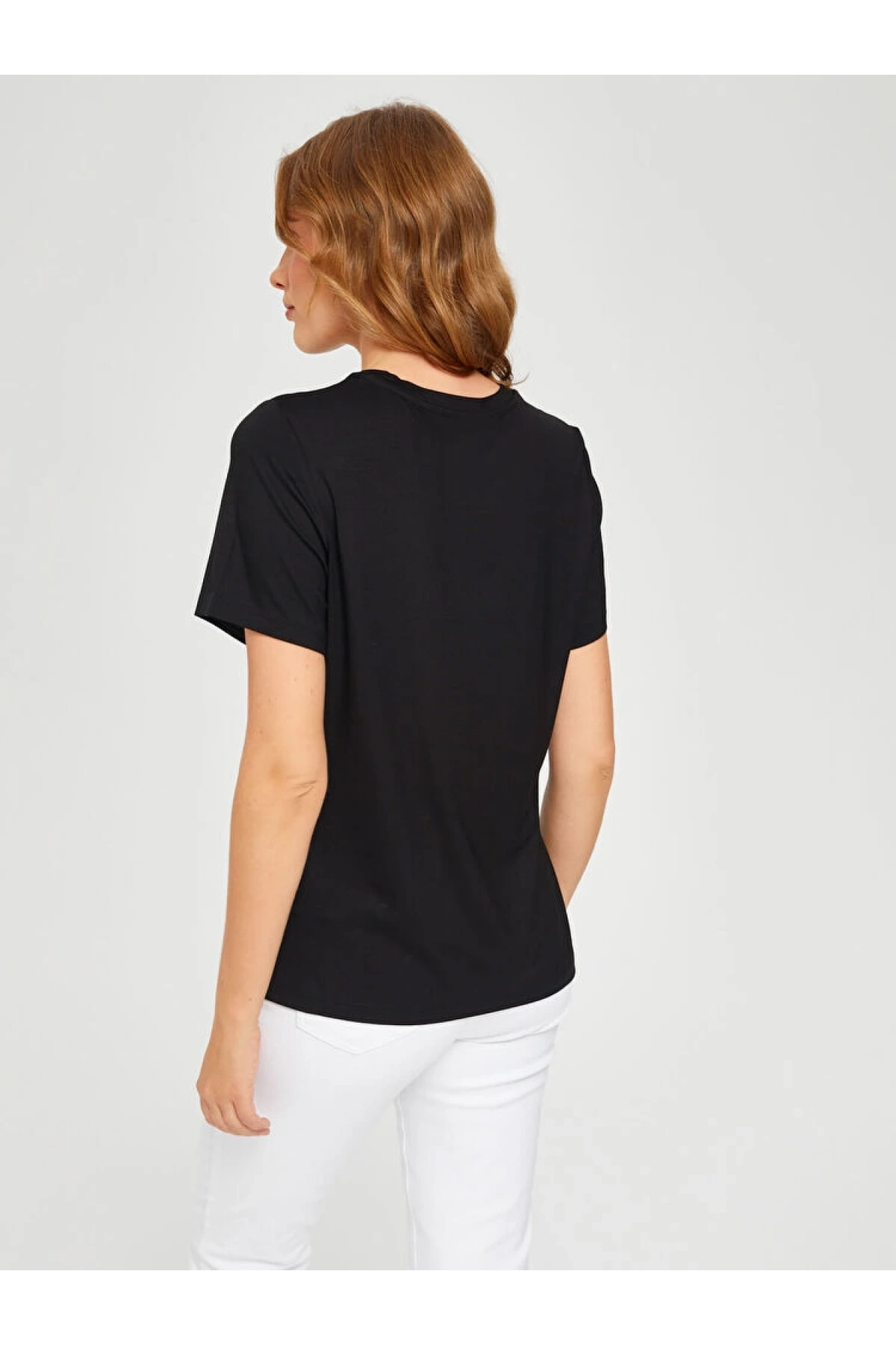 Faik Sönmez Kadın Yuvarlak Yaka Kısa Kol Siyah T-Shirt B00002