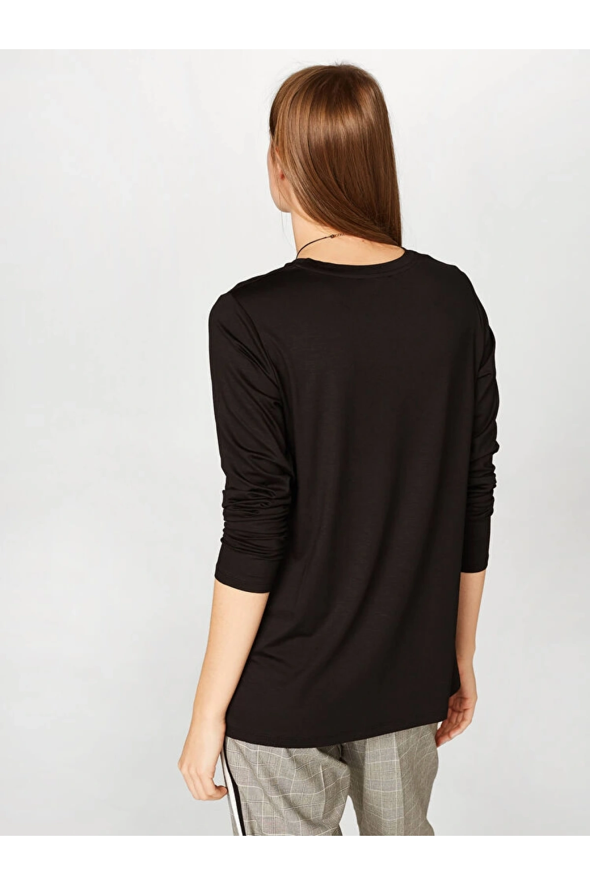 Faik Sönmez Kadın Yuvarlak Yaka Uzun Kol Siyah T-Shirt B00013