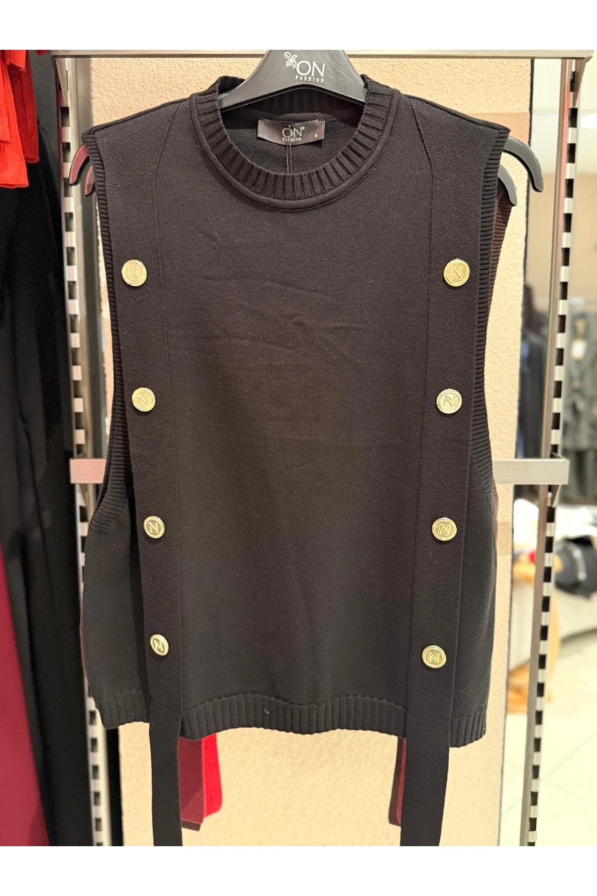 On Fashion Düğmeli Sıfır Yaka Süveter 69310