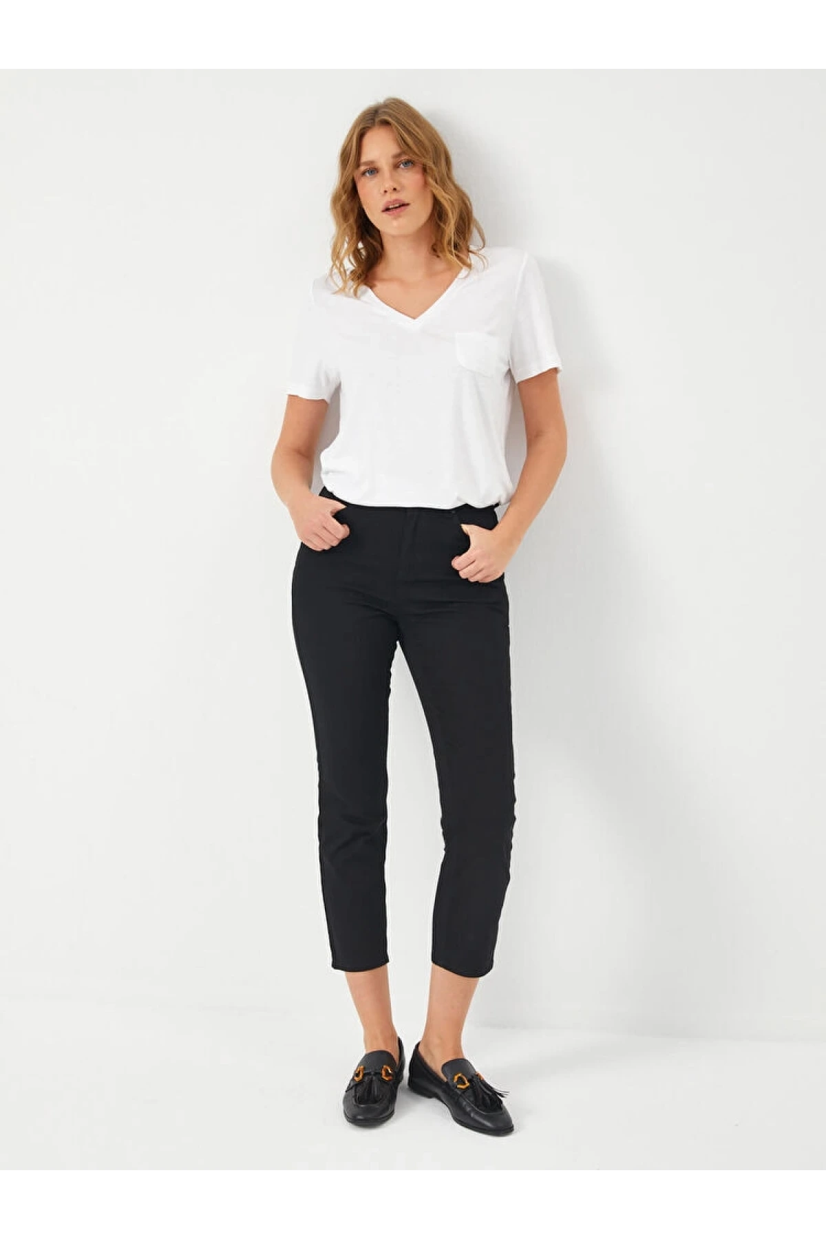 Faik Sönmez Kadın Slim Fit Coton Parça Boya Siyah Pantolon B00044