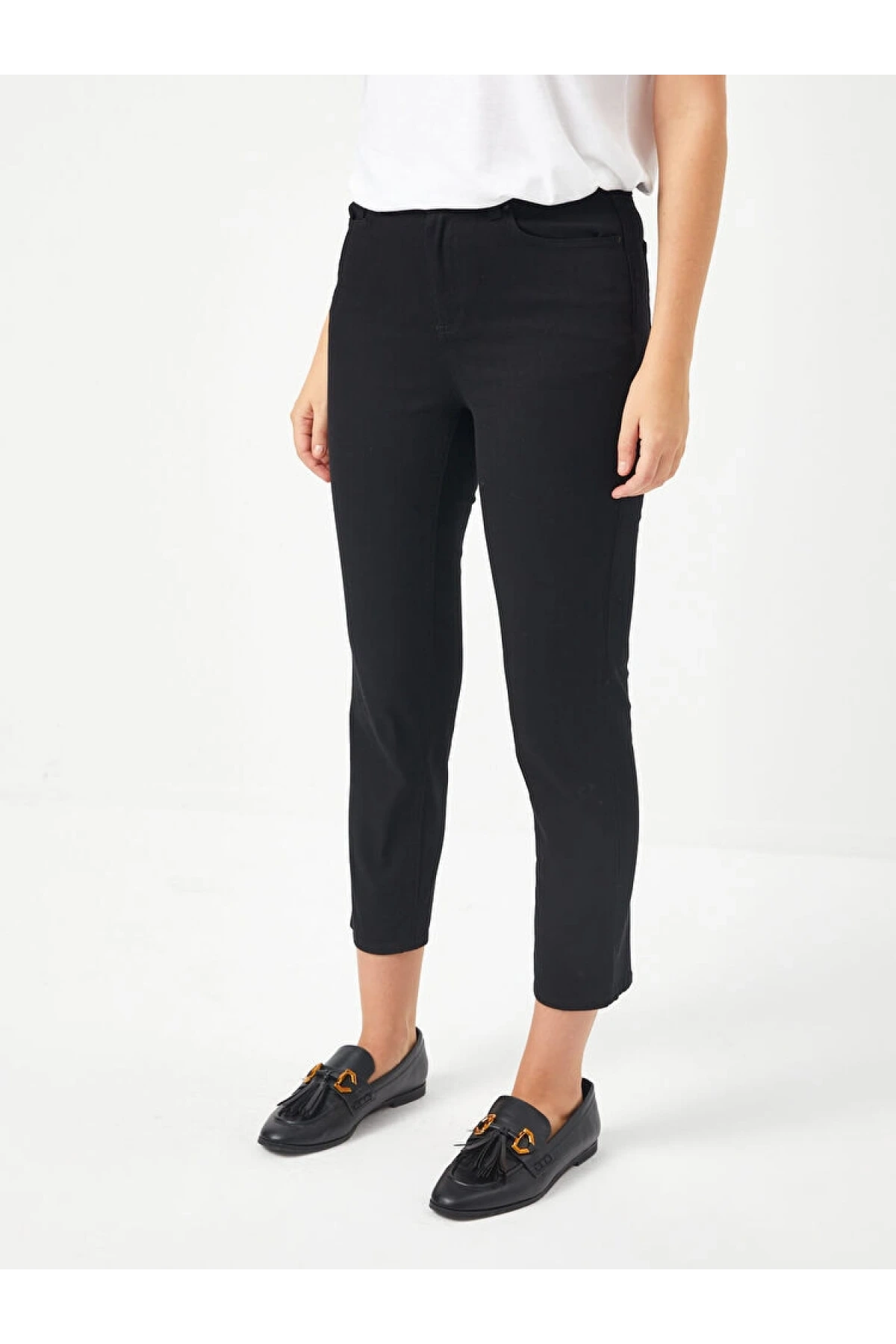 Faik Sönmez Kadın Slim Fit Coton Parça Boya Siyah Pantolon B00044