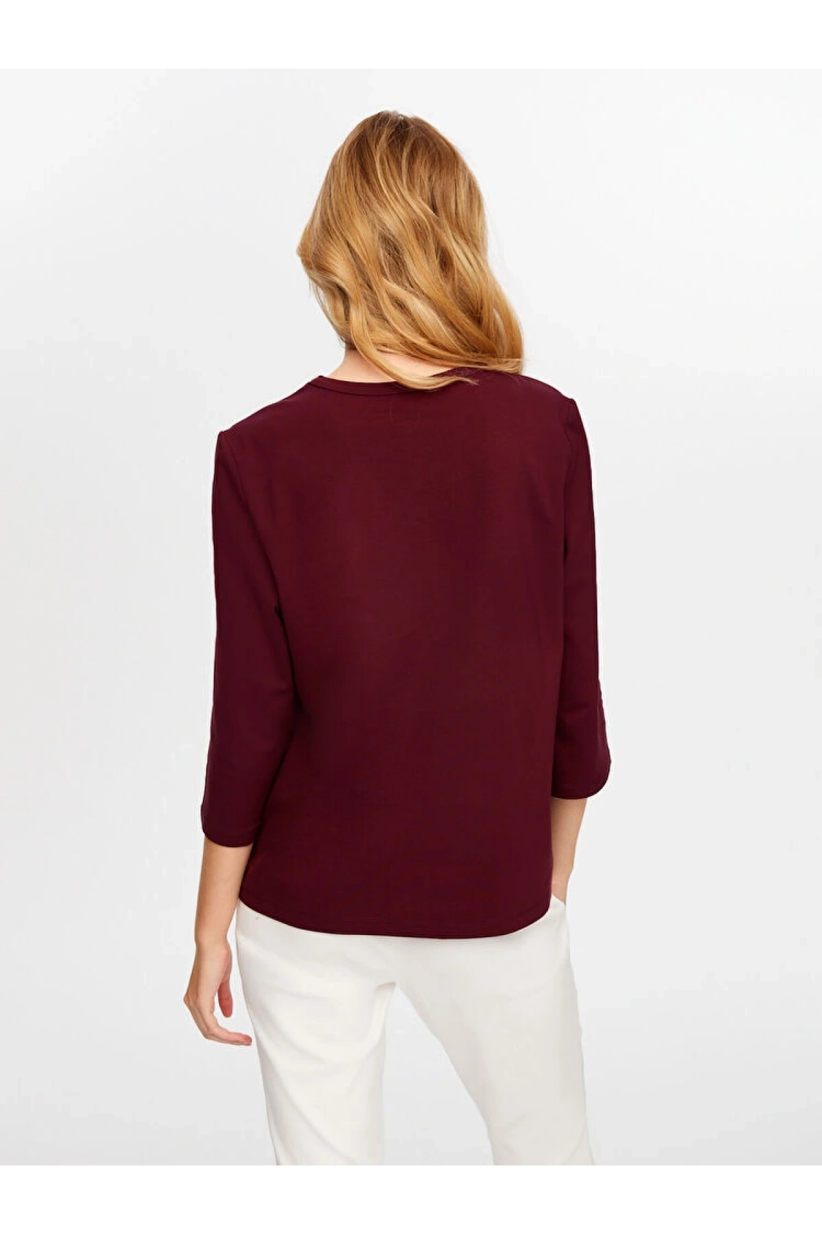 Faik Sönmez Kadın Yakası Taşlı Yuvarlak Yaka Mürdüm T-Shirt UW26TSH072