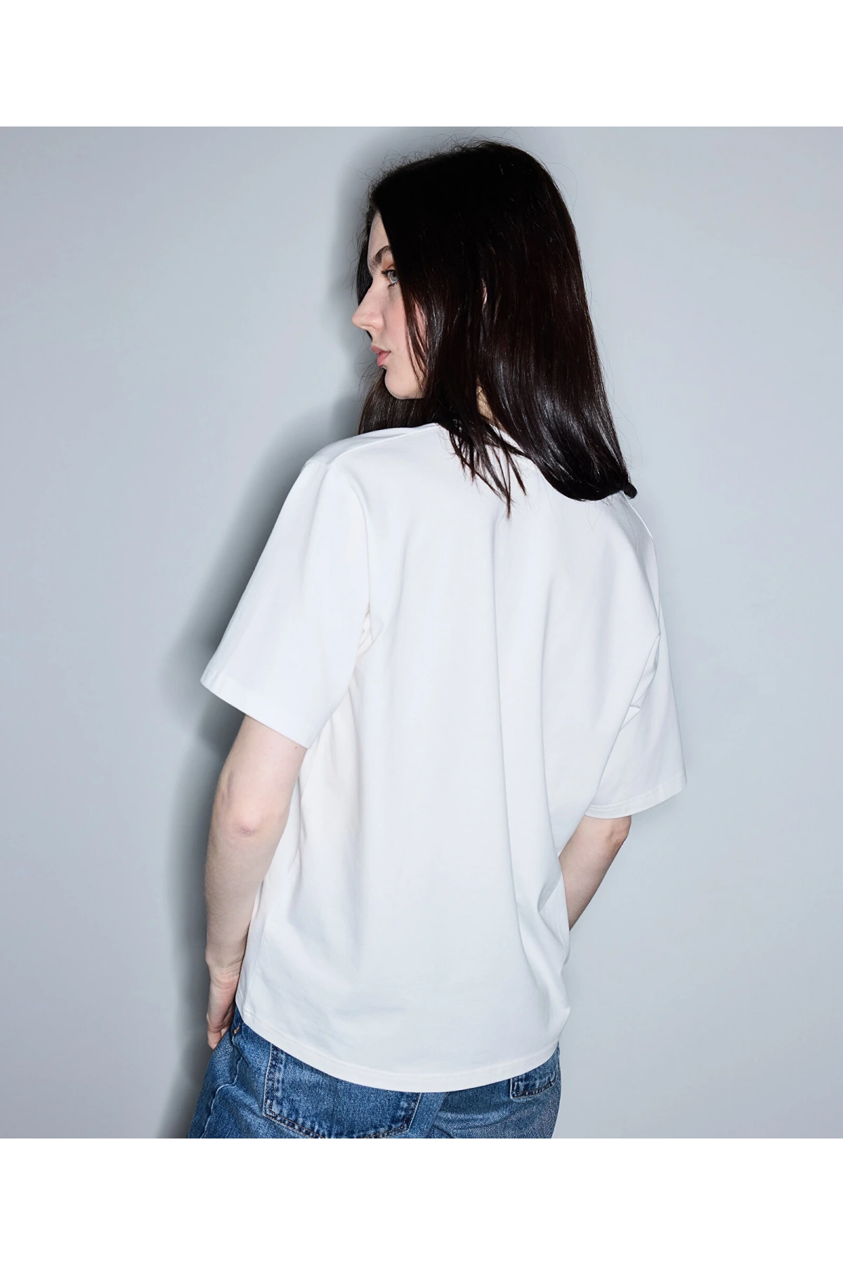 İpekyol V Yaka Basic T-Shirt IS1260070100