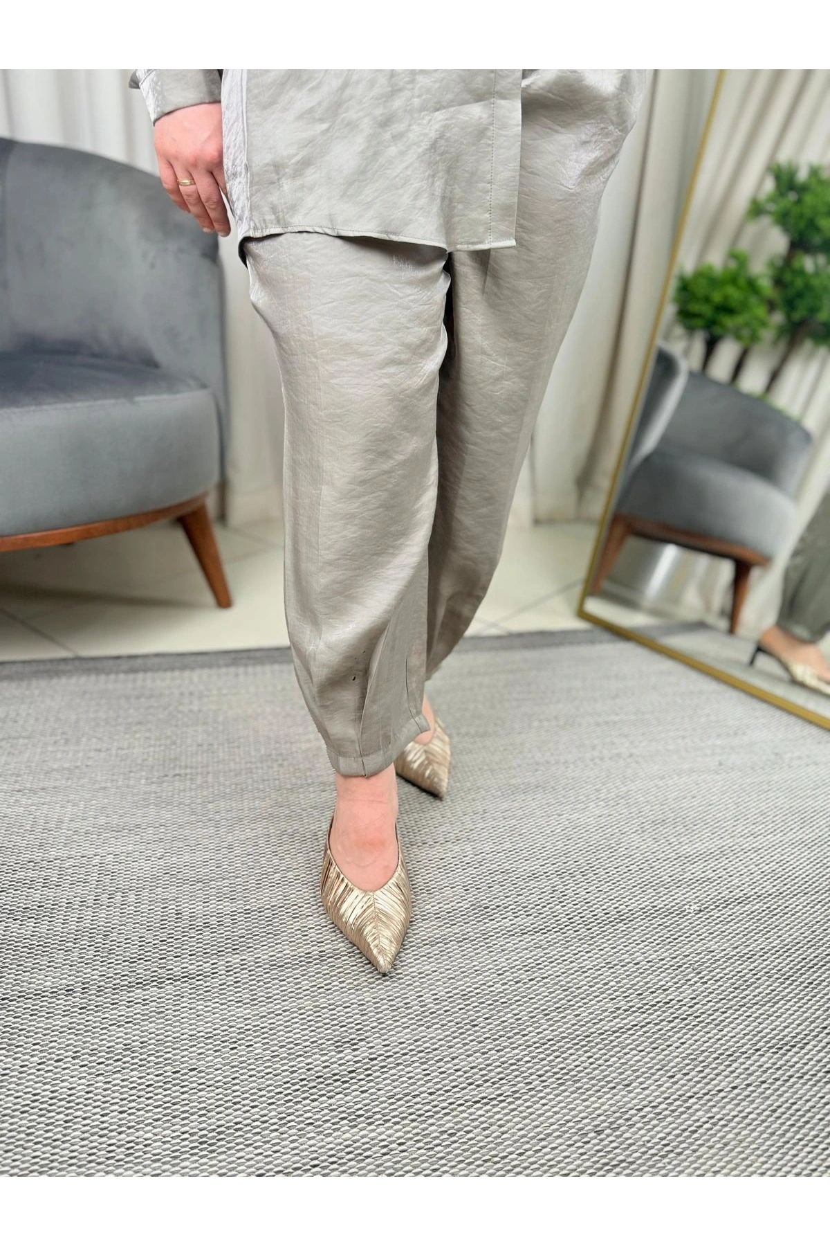 Nuss Payet Detaylı Jakarlı Takım 25Y1032