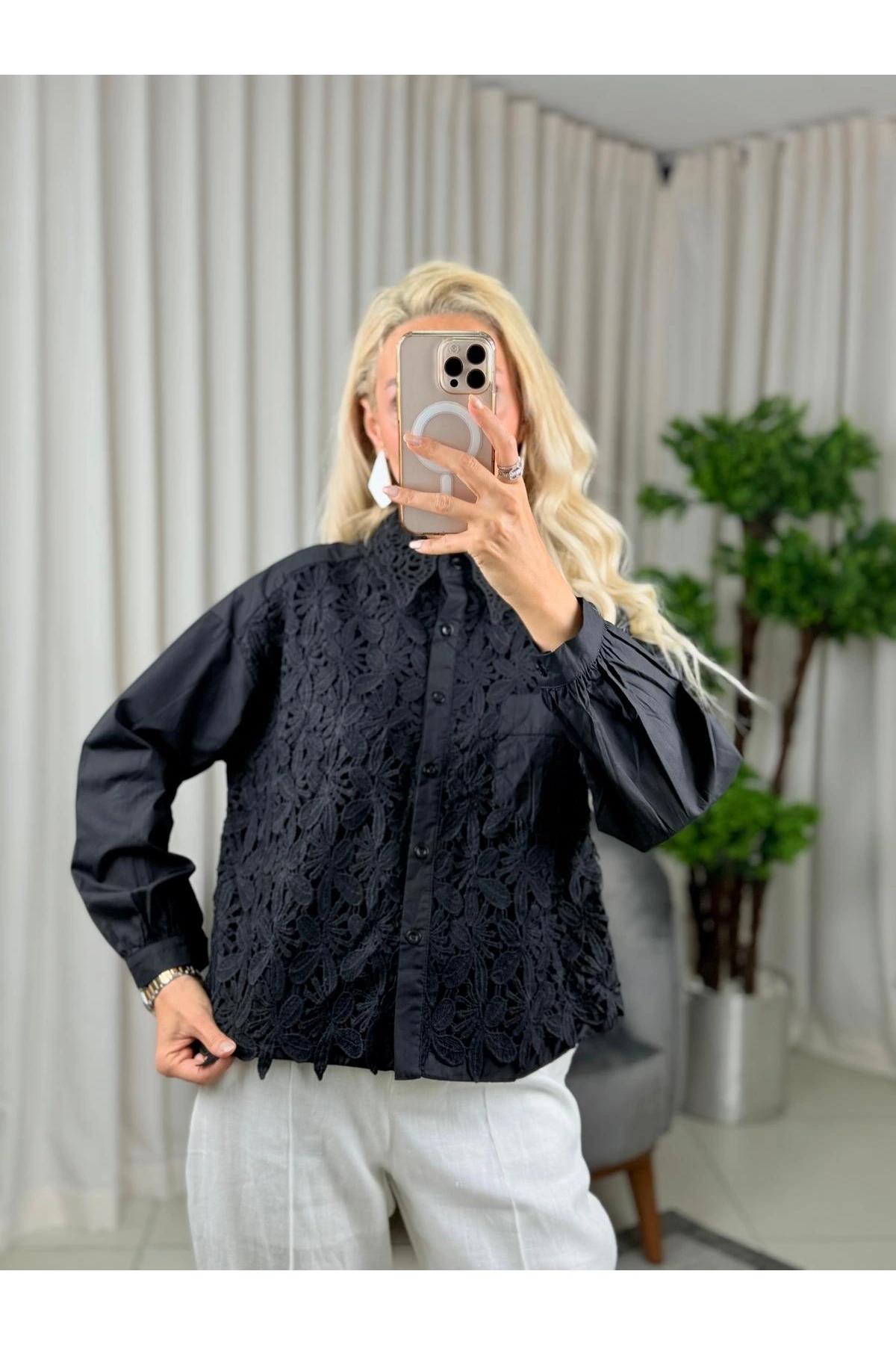 On Fashion Önü Ve Yakası Dantelli Cepli Gömlek 50345