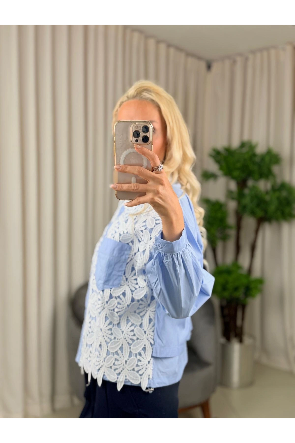 On Fashion Önü Ve Yakası Dantelli Cepli Gömlek 50345