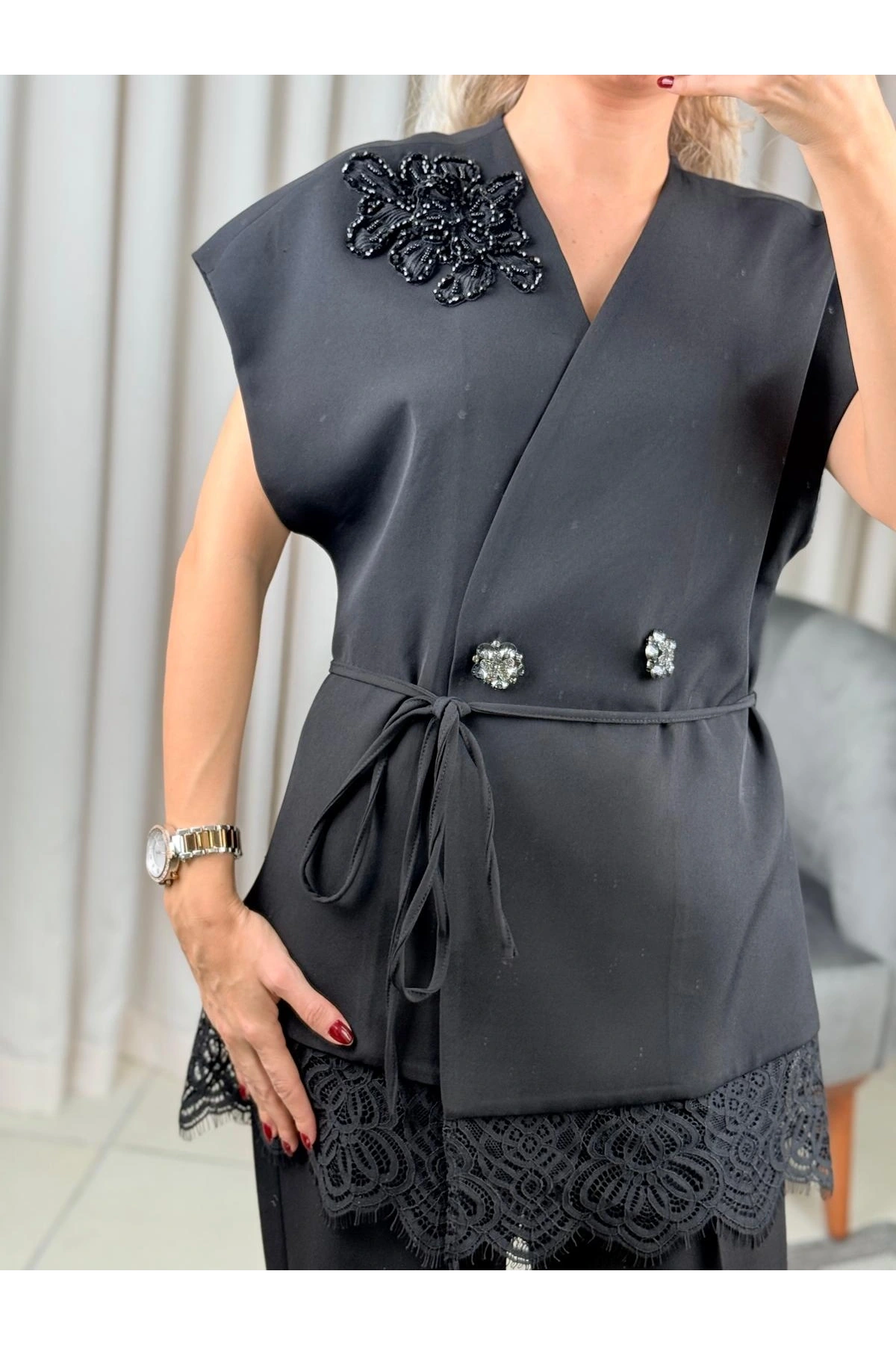 my312Yakası İşlemeli Takım 25S1401