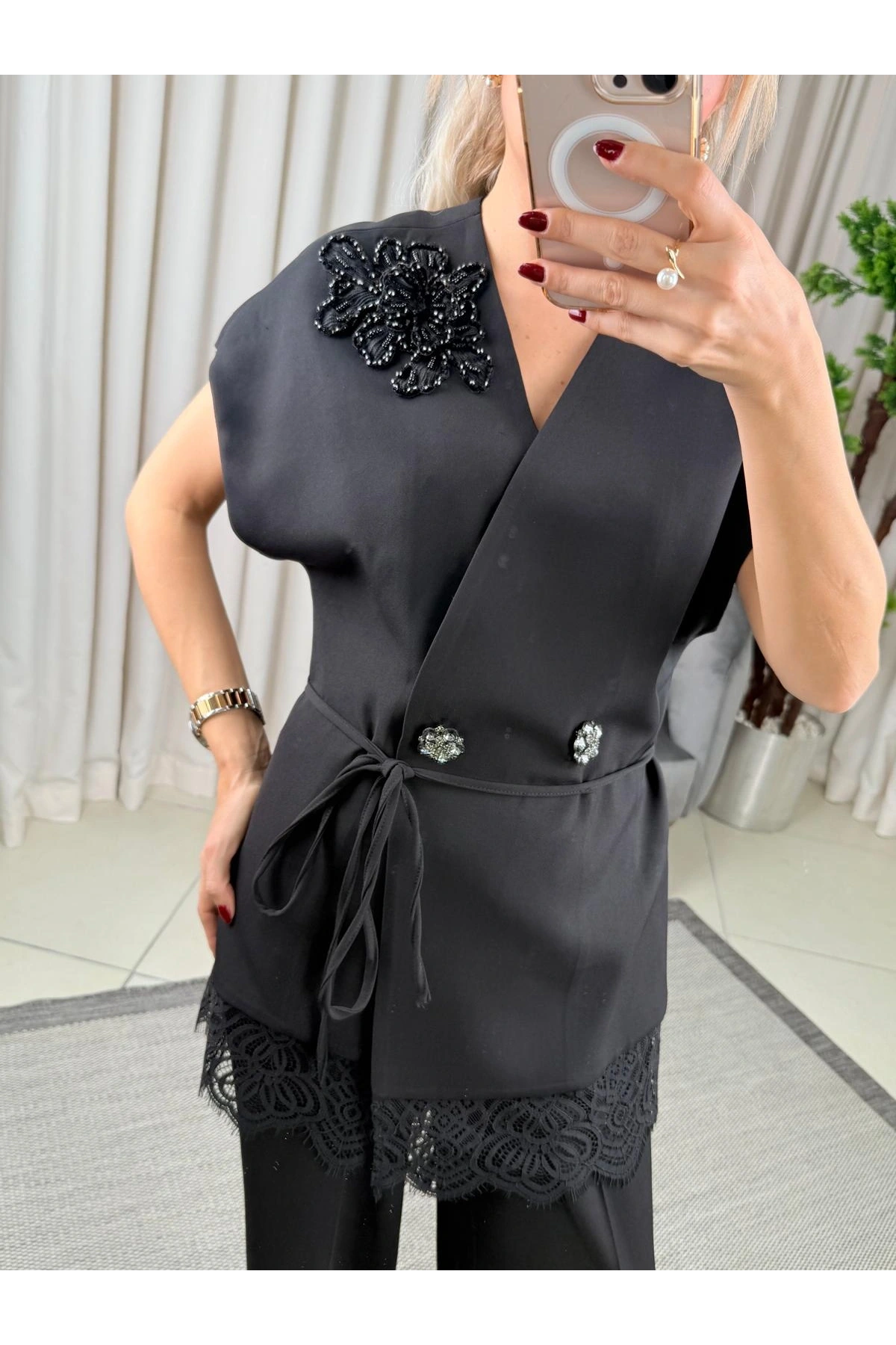 my312Yakası İşlemeli Takım 25S1401