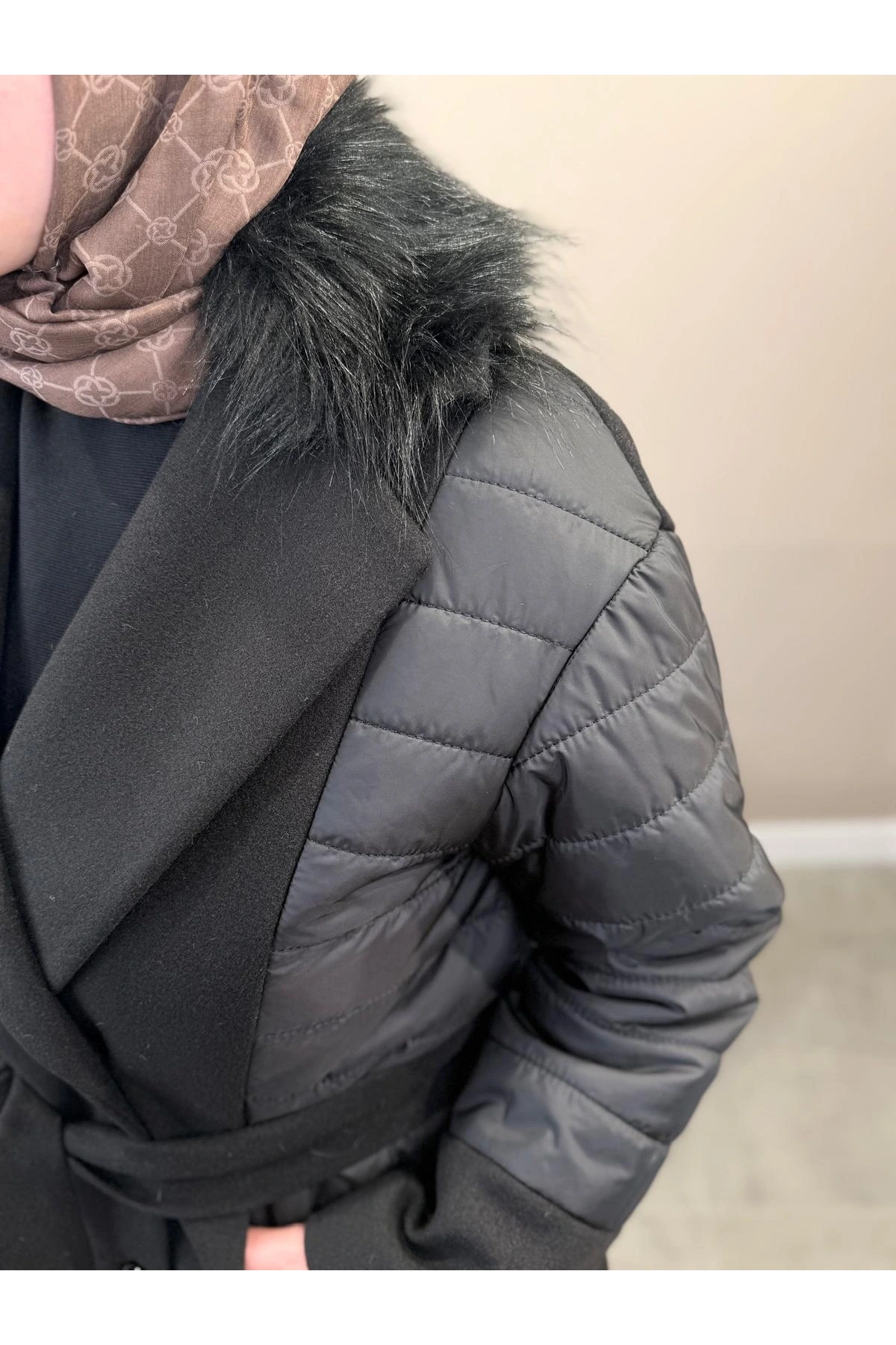 Matex Yakası Peluş Kaban 8180