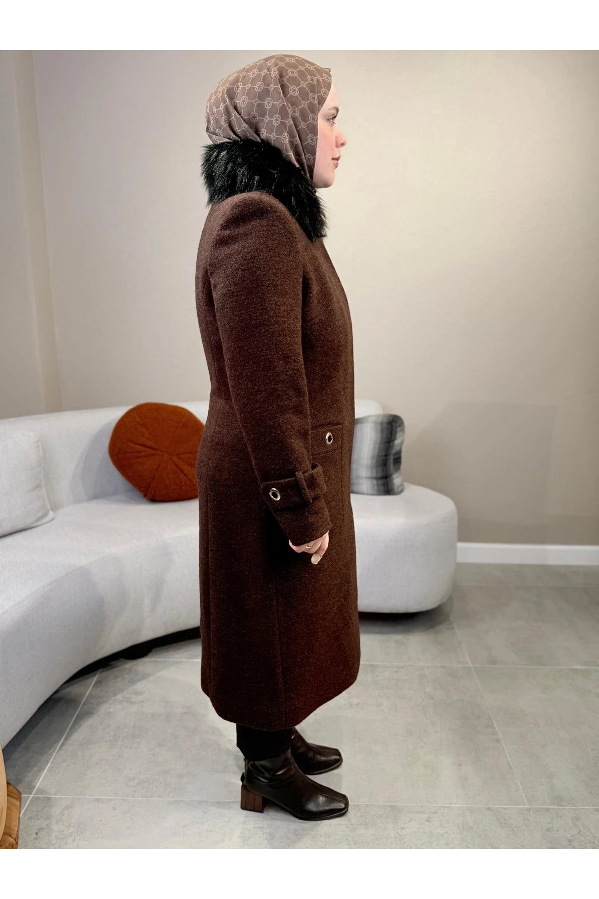 Matex Yakası Peluş Kaban 4417