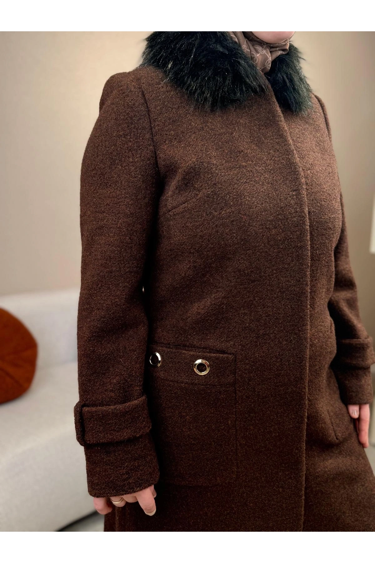 Matex Yakası Peluş Kaban 4417