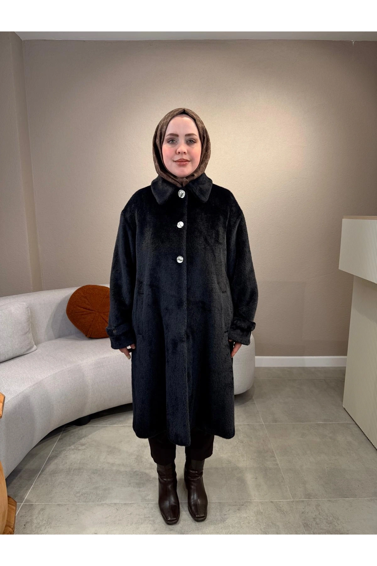 Matex Düğmeli Peluş Kaban 8251