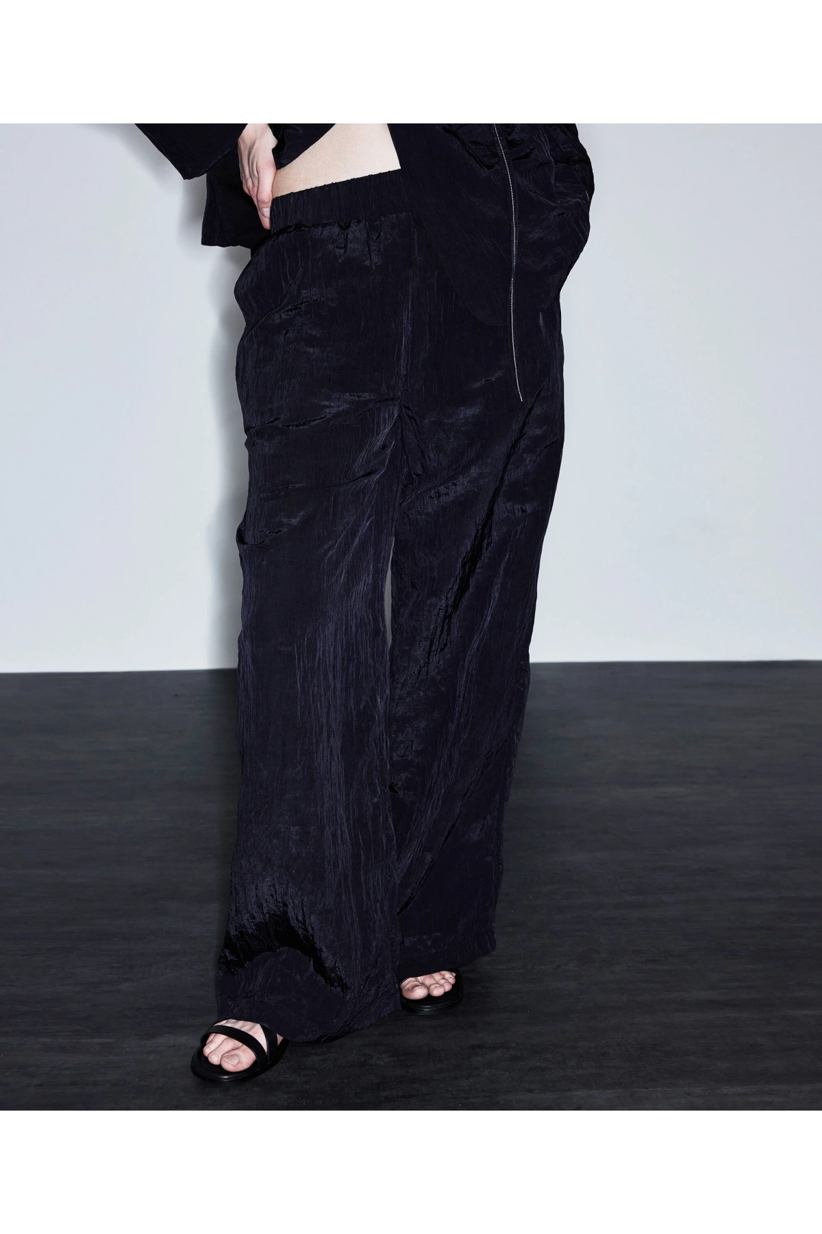 İpekyol Kırışık Efektli Pantolon IS1260003148