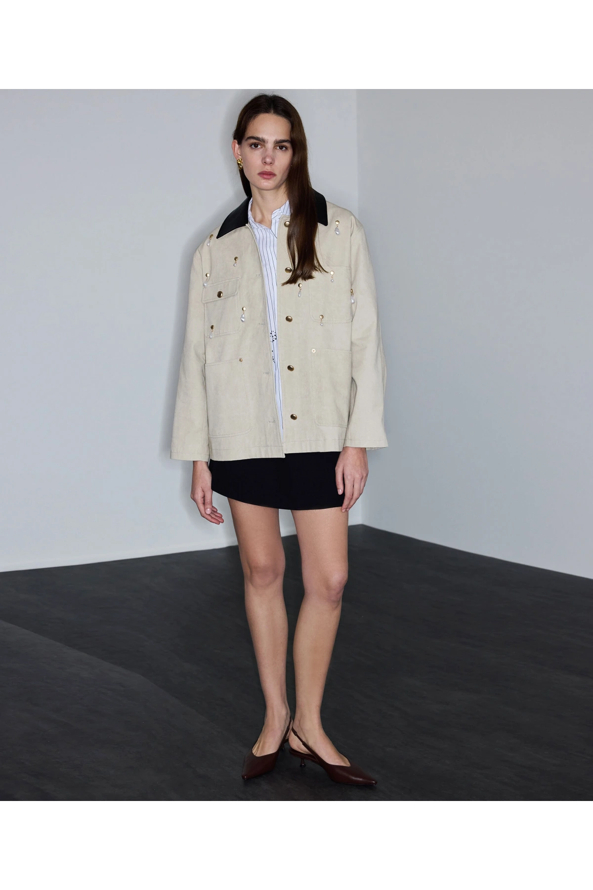 İpekyol Suni İnci Aksesuarlı Non Denim Ceket IS1260012029