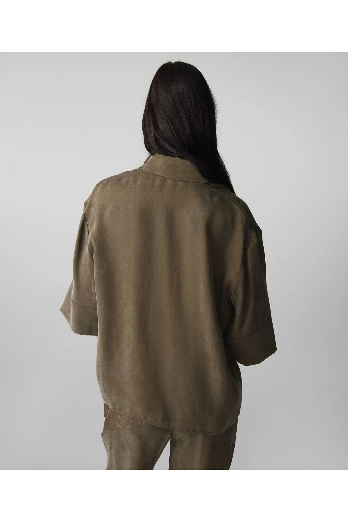 İpekyol Kontrast Biyeli Hotfix Baskılı Gömlek IS1260025153