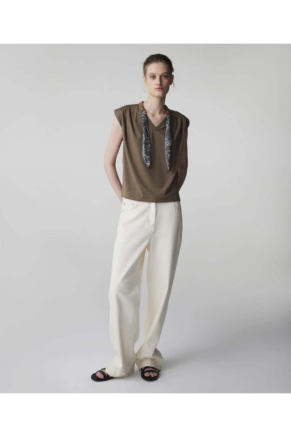 İpekyol Fular Aksesuarlı T-Shirt IS1260070077