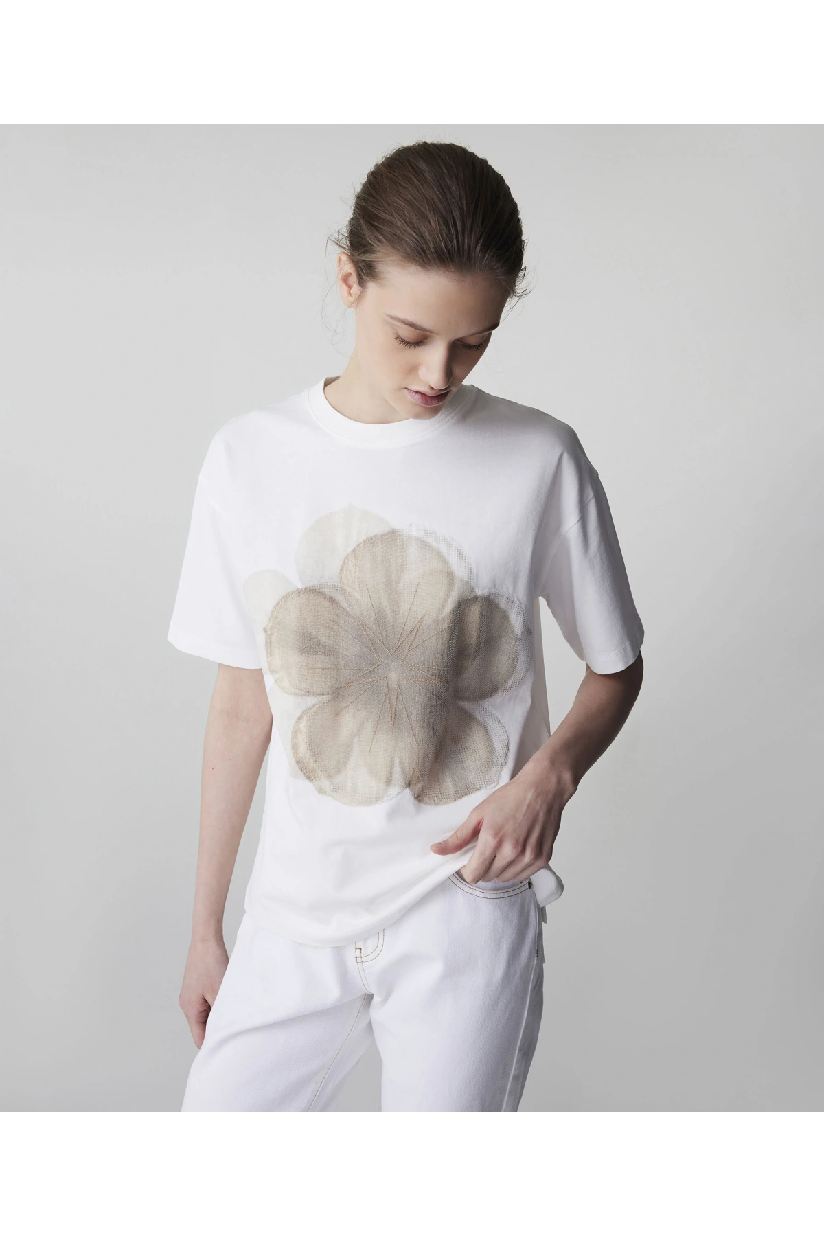 İpekyol Görsel Baskılı ve Nakışlı T-Shirt IS1260070074