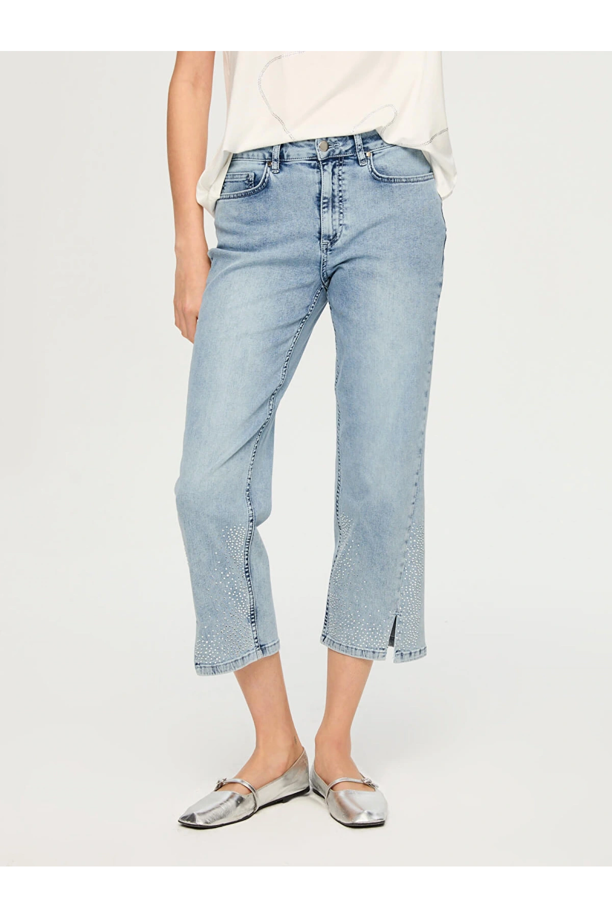 Faik Sönmez Yanları Taş Detaylı Straight Fit Jean Pantolon US26JPN008