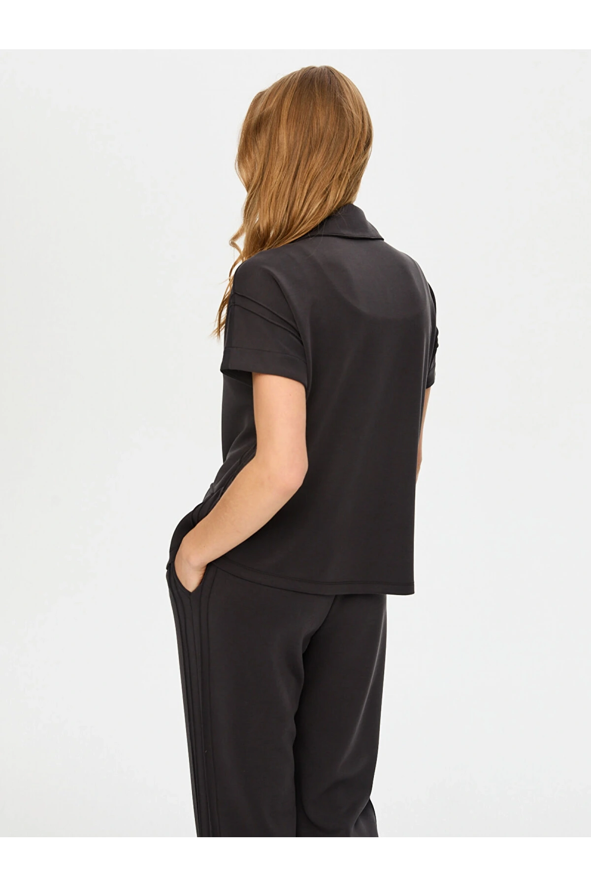 Faik Sönmez Dikiş Detaylı Modallı Kısa Kol Eşofman Üstü US26ESU002